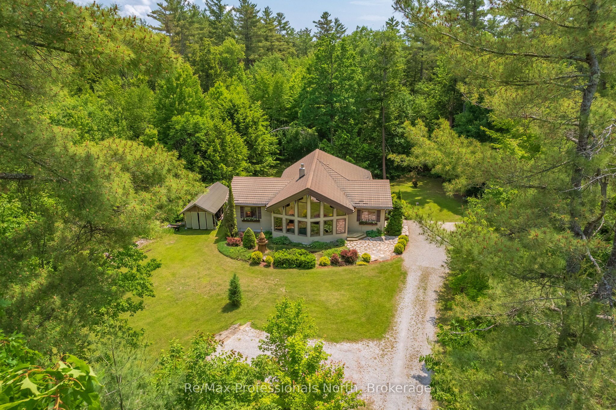 1279 Graham Rd Property Photo 1