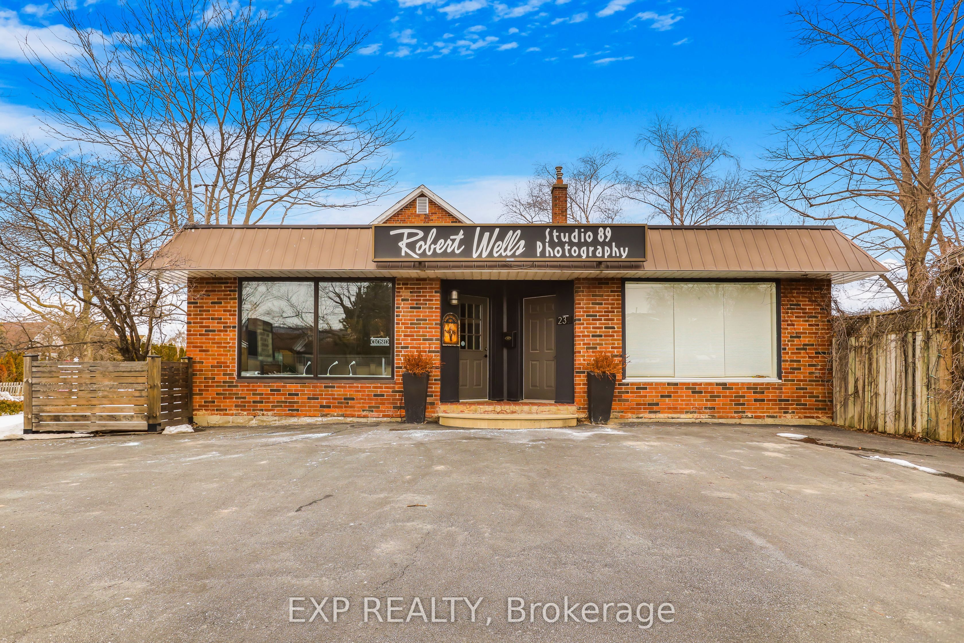 8 Warwick Road Property Photo 5