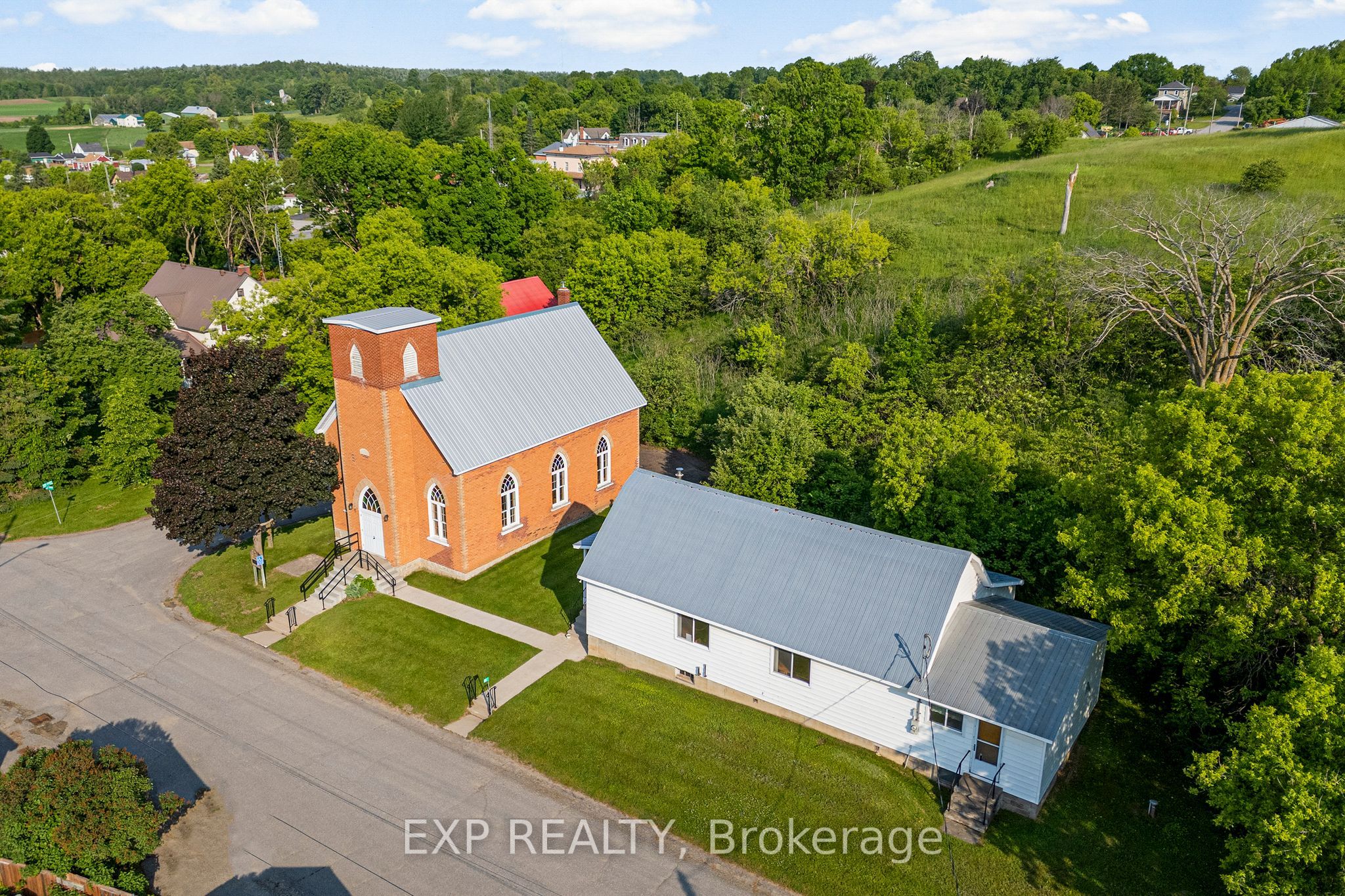 64 Malloch Street Property Photo 1