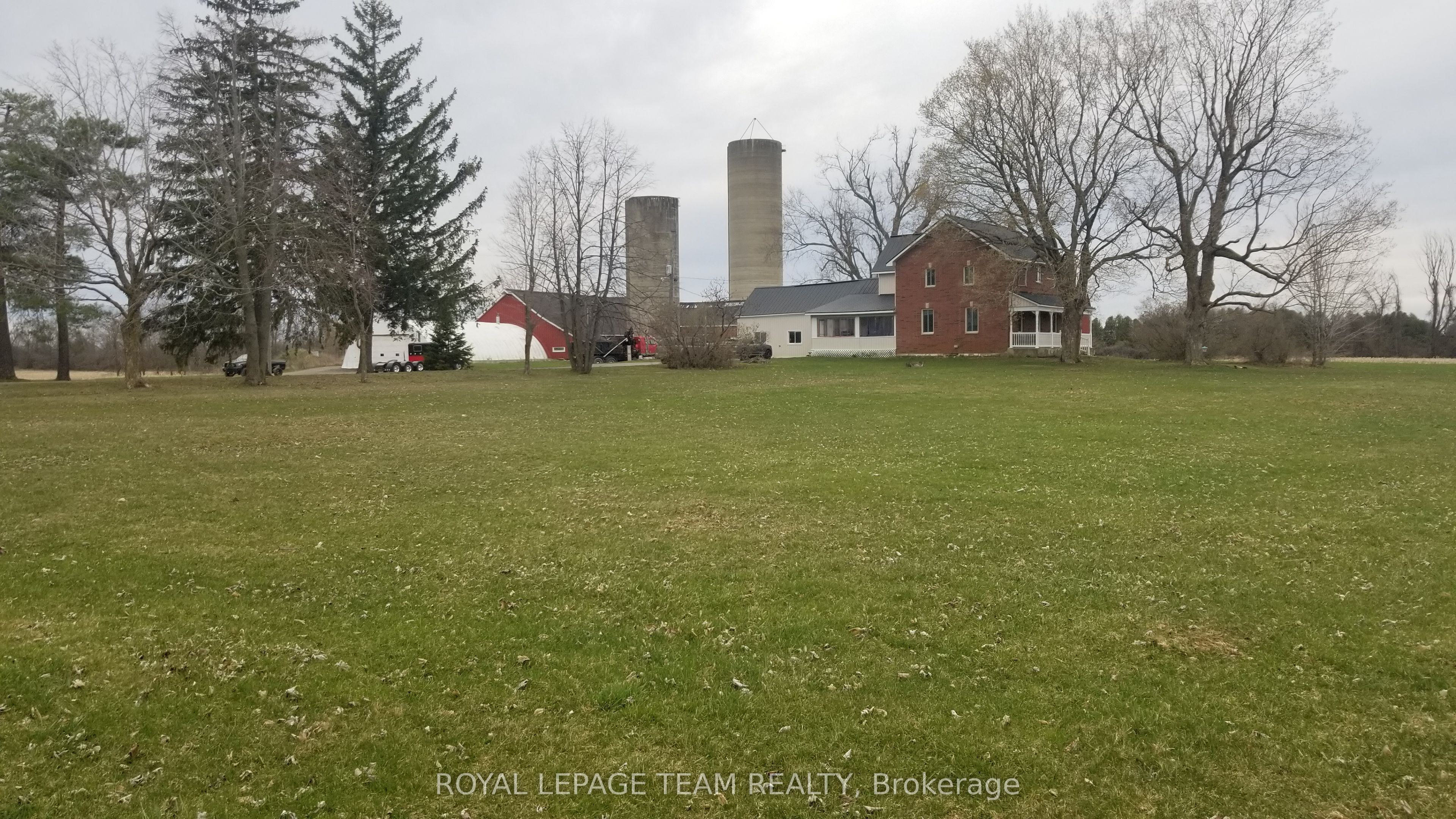 7904 Bank Street Property Photo 1
