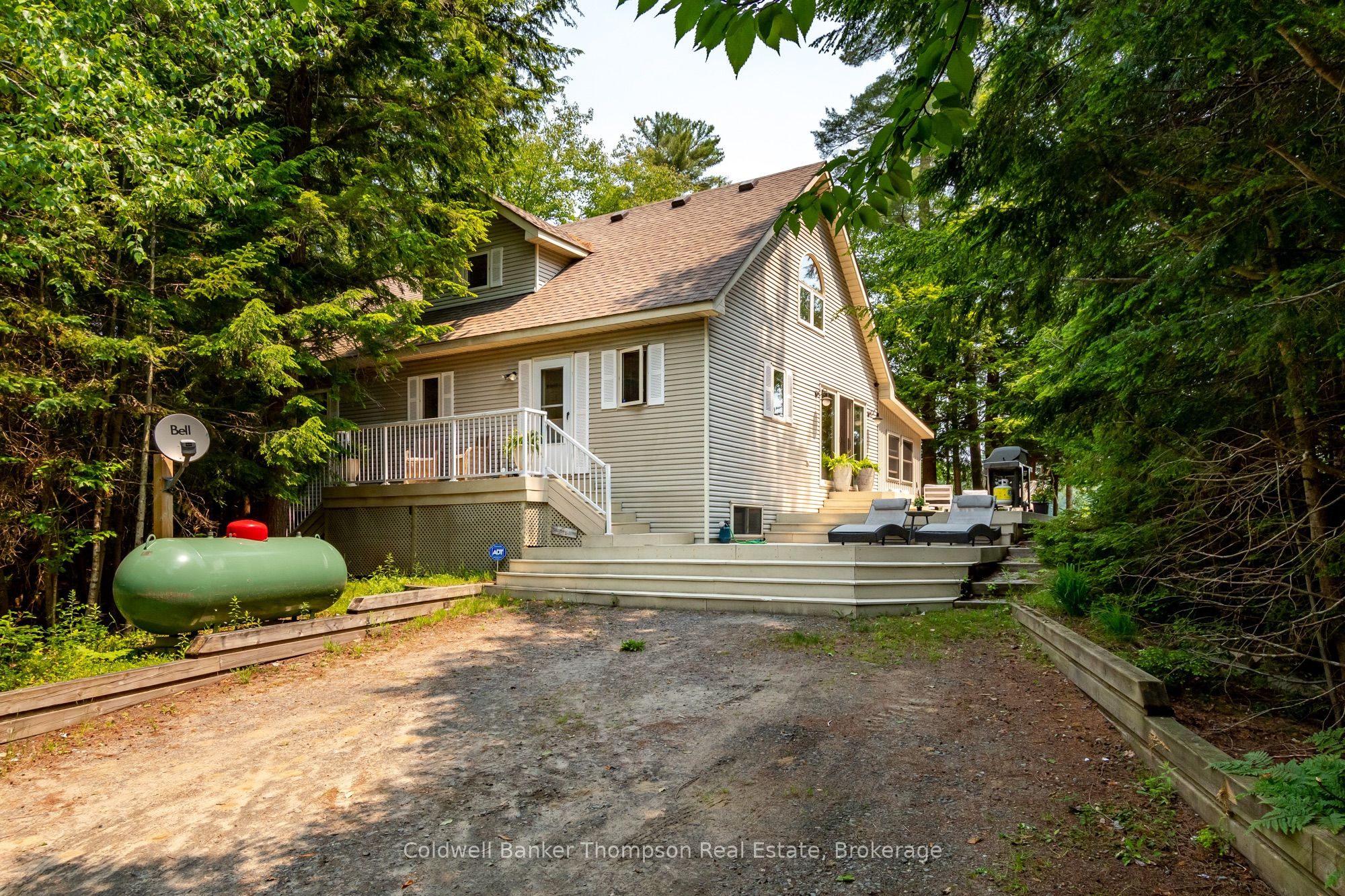 115 Cottage Lane Property Photo 3