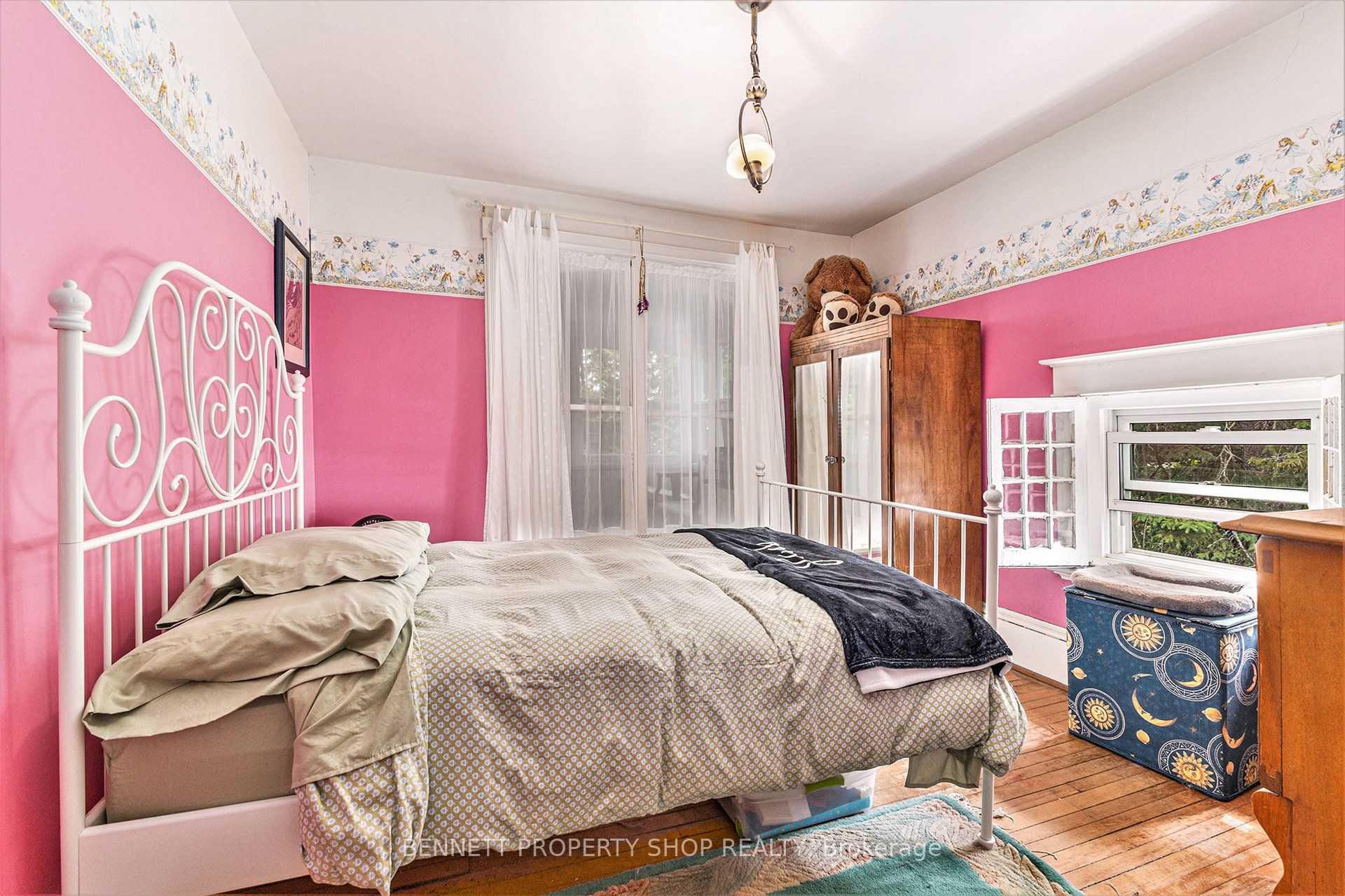 10 Rochester Street Property Photo 25