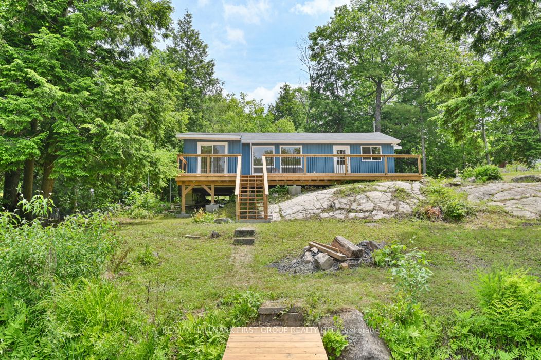 94 Tweedsmuir Cres Property Photo 1