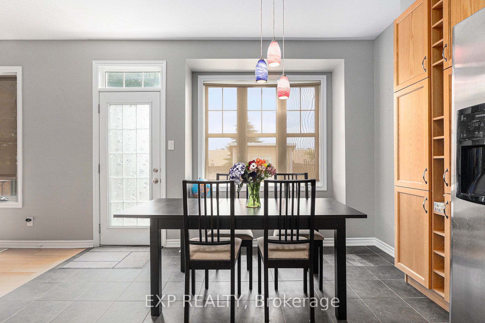 323 Gallantry Way Property Photo 13