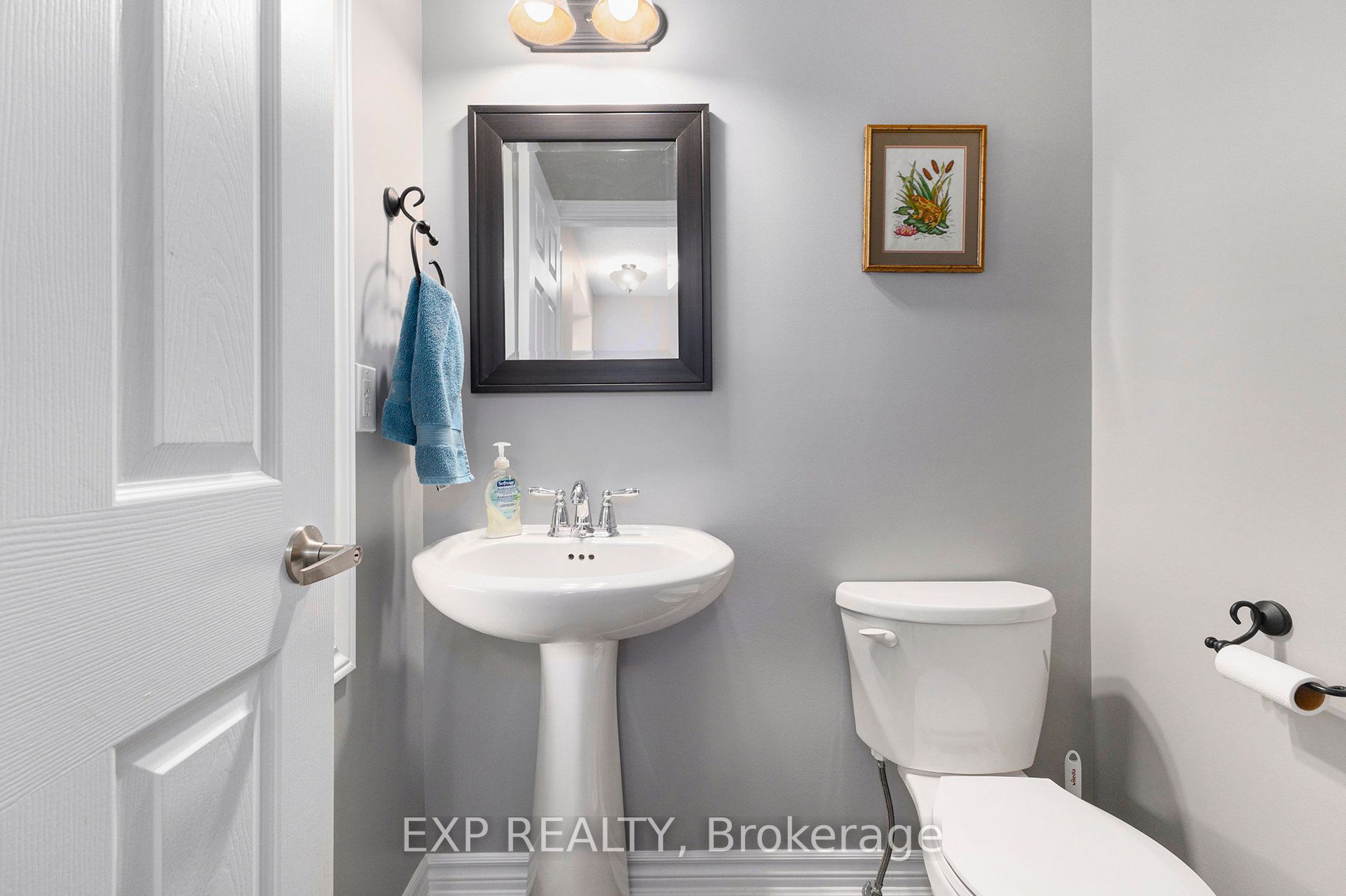 323 Gallantry Way Property Photo 14