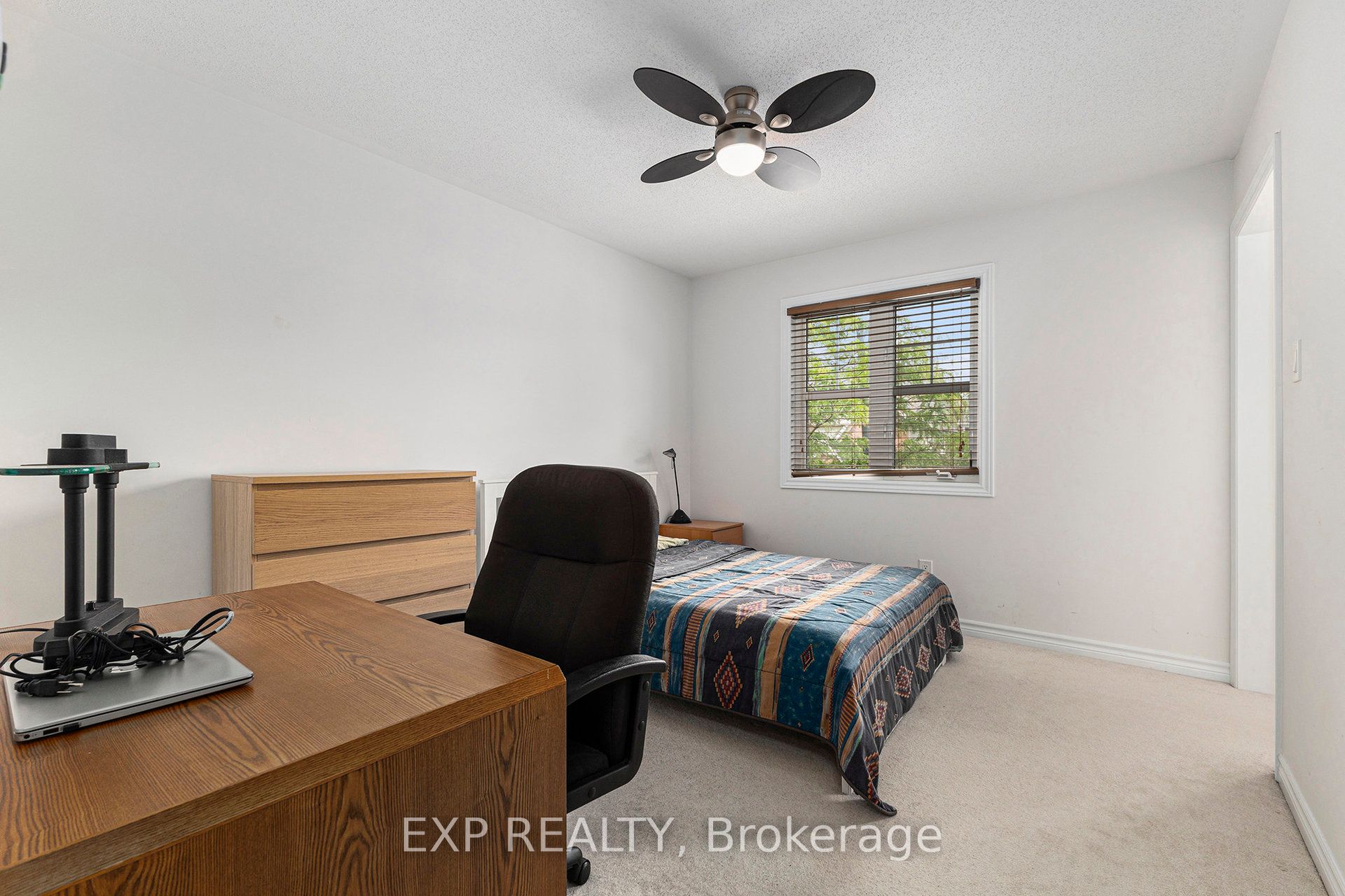 323 Gallantry Way Property Photo 22