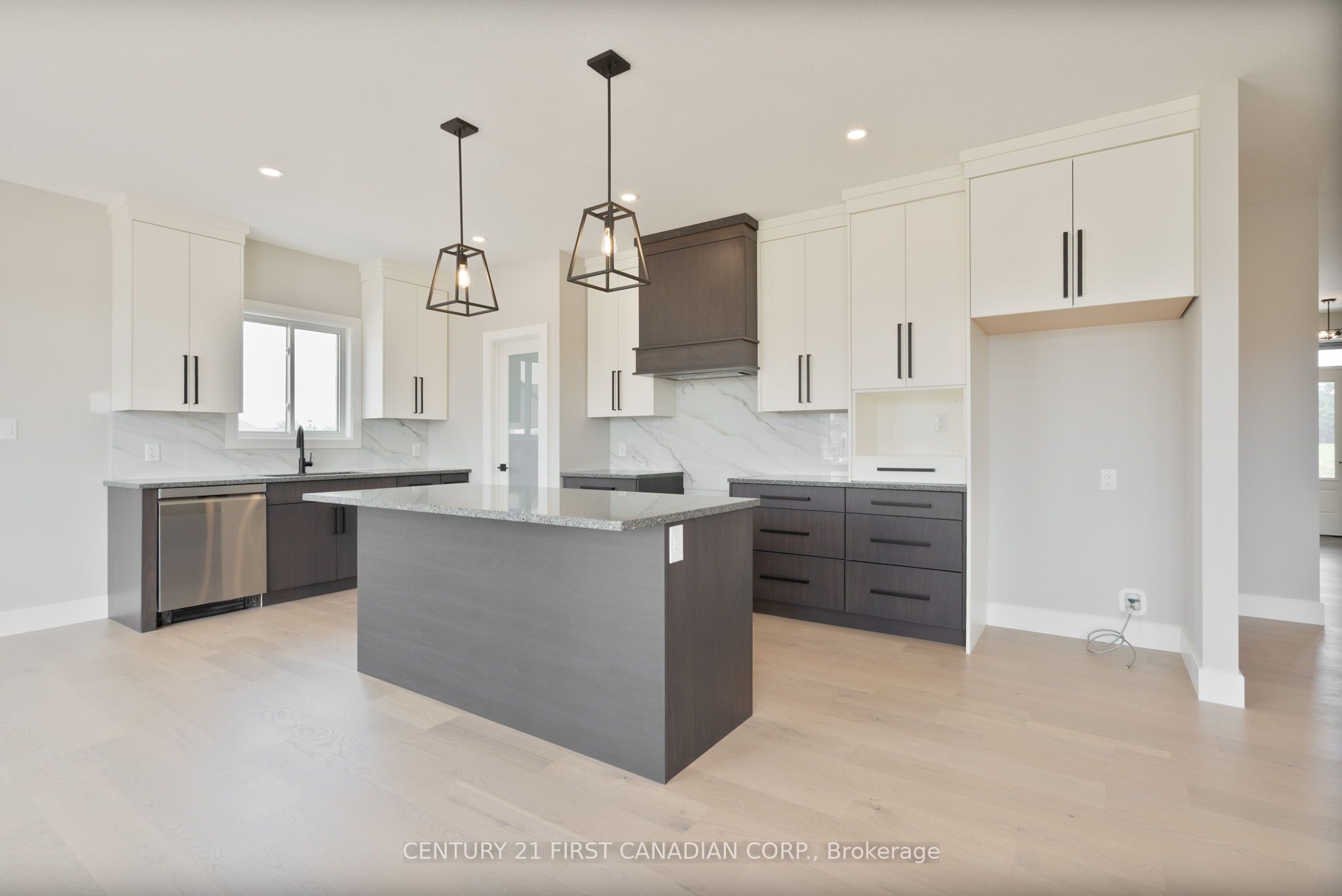 105 Sheldabren Street Property Photo 6