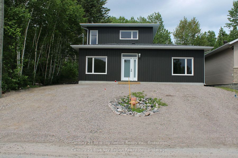 16 Birch Street Property Photo 1