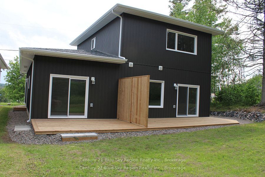 16 Birch Street Property Photo 3
