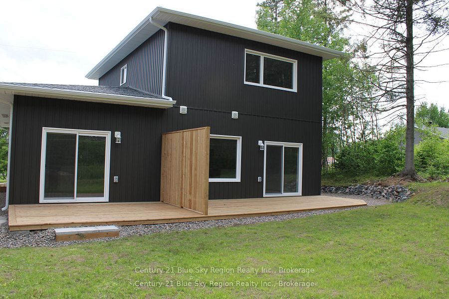 16 Birch Street Property Photo 6