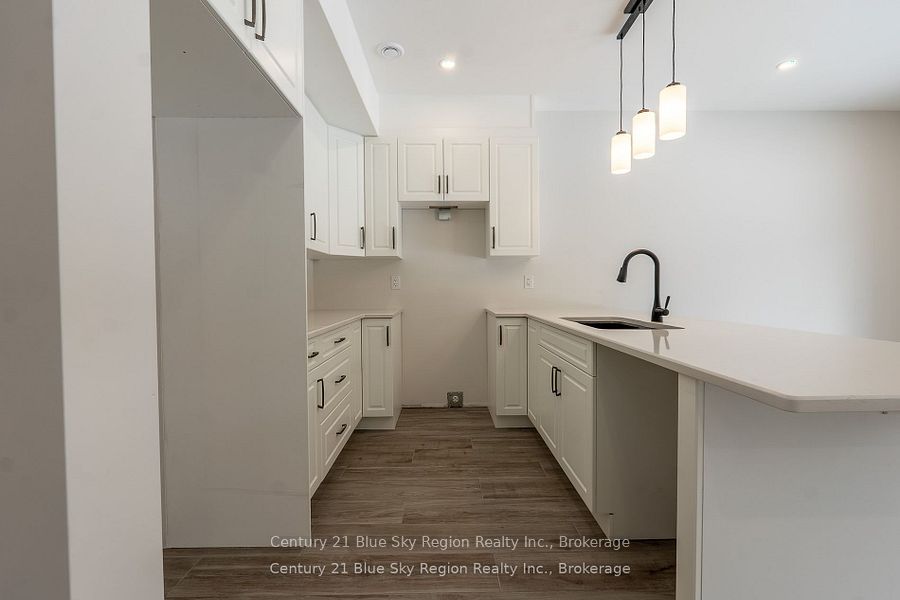 16 Birch Street Property Photo 12