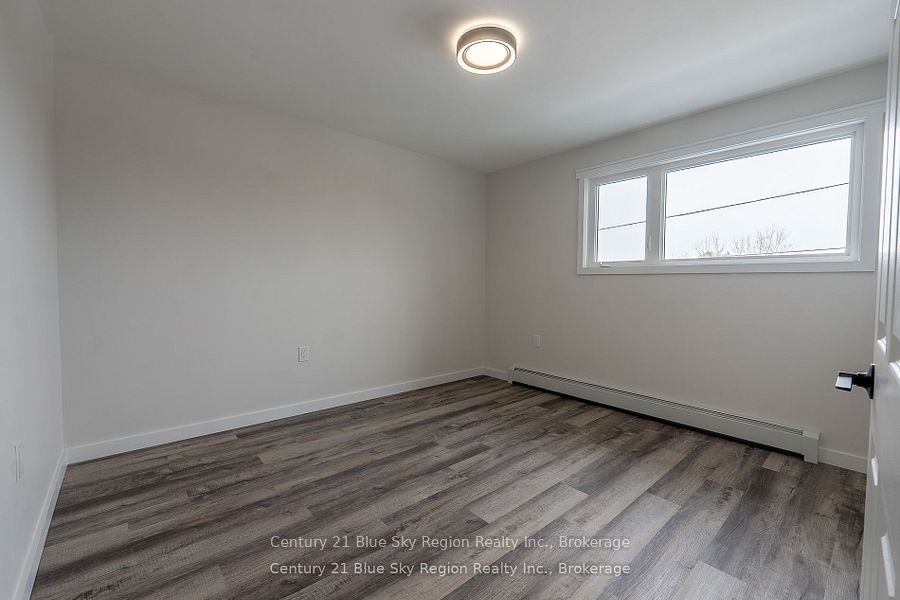 16 Birch Street Property Photo 23