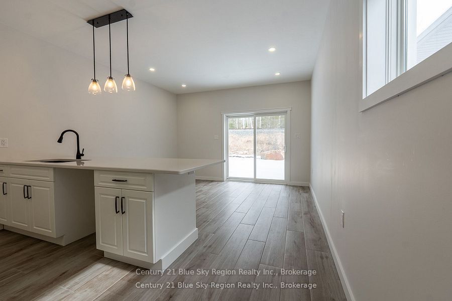 16 Birch Street Property Photo 36