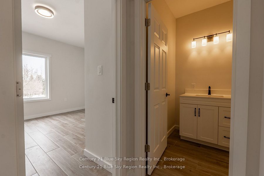 16 Birch Street Property Photo 43