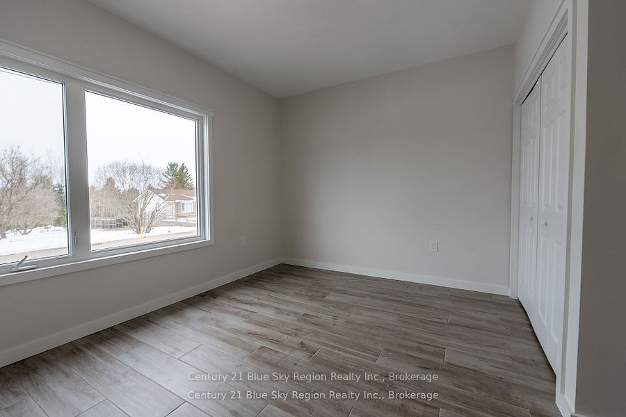 16 Birch Street Property Photo 45