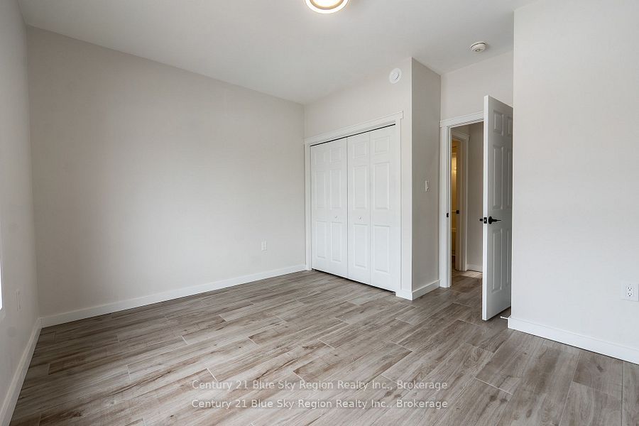 16 Birch Street Property Photo 46