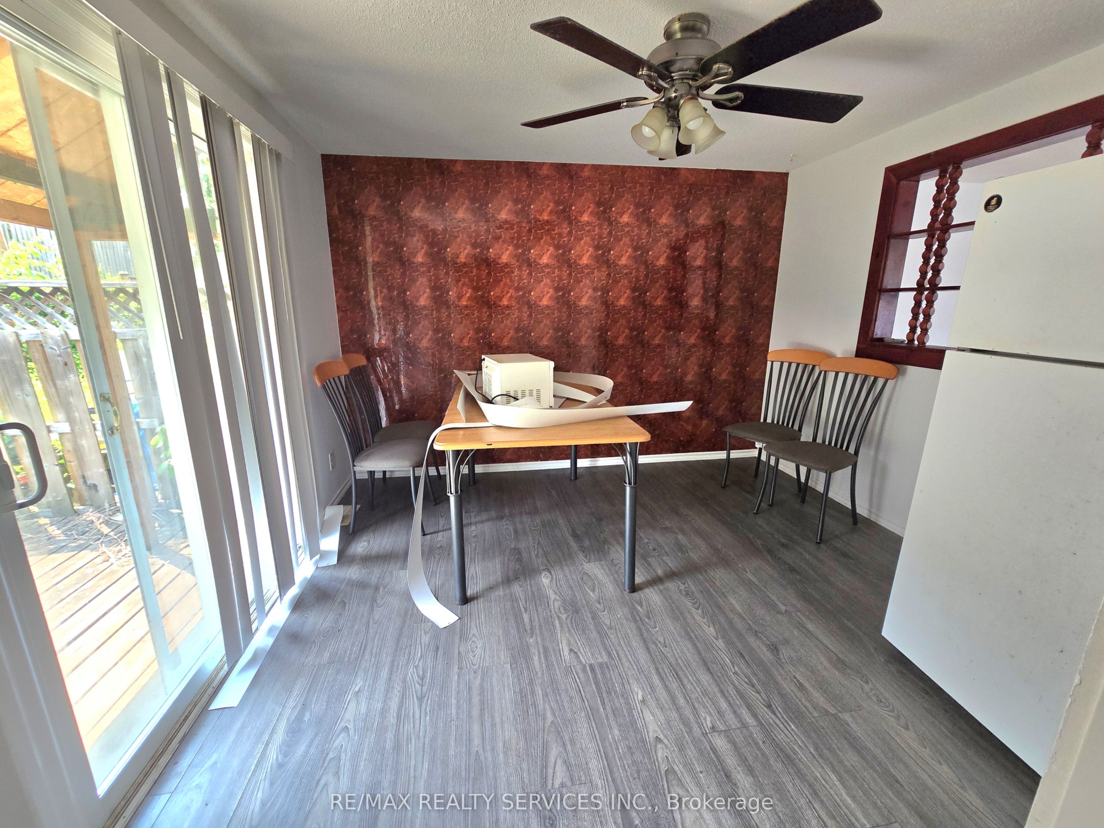 441 Parkview Crescent Property Photo 6