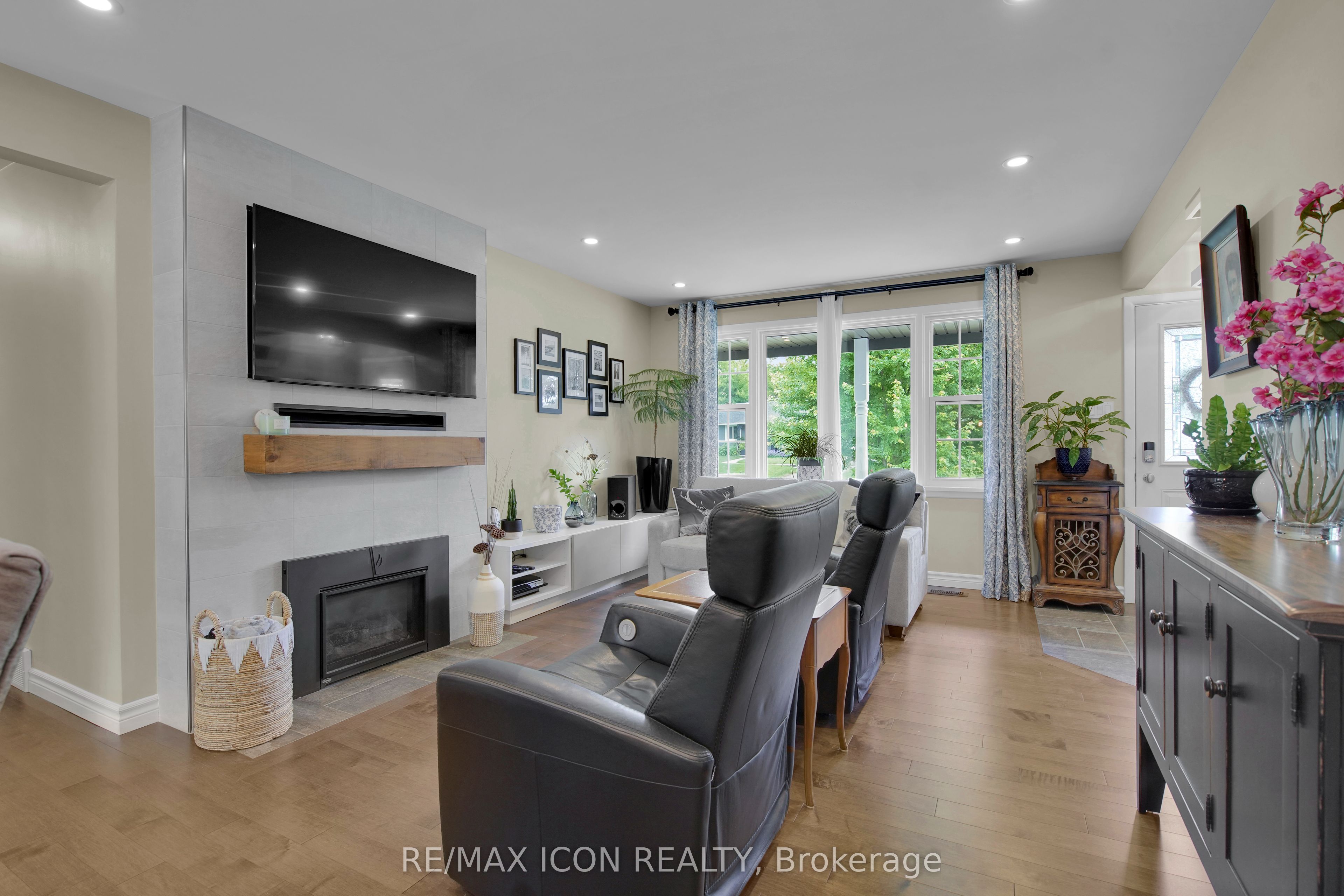 211 Tavistock Road Property Photo 7