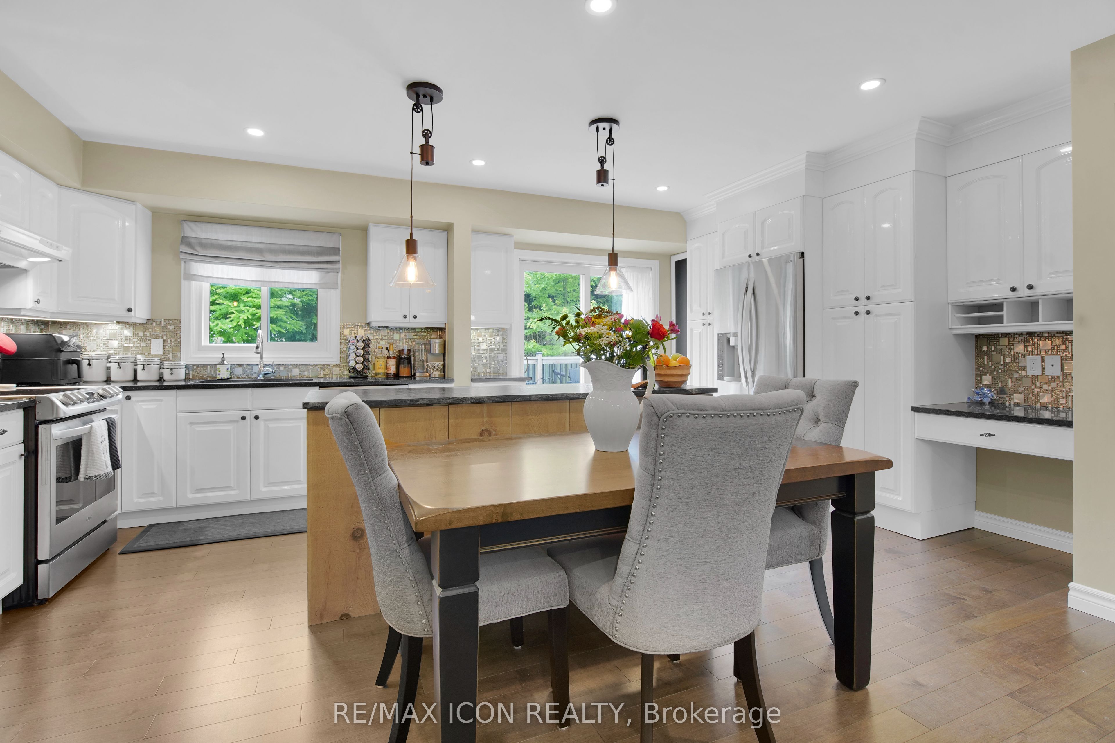 211 Tavistock Road Property Photo 8
