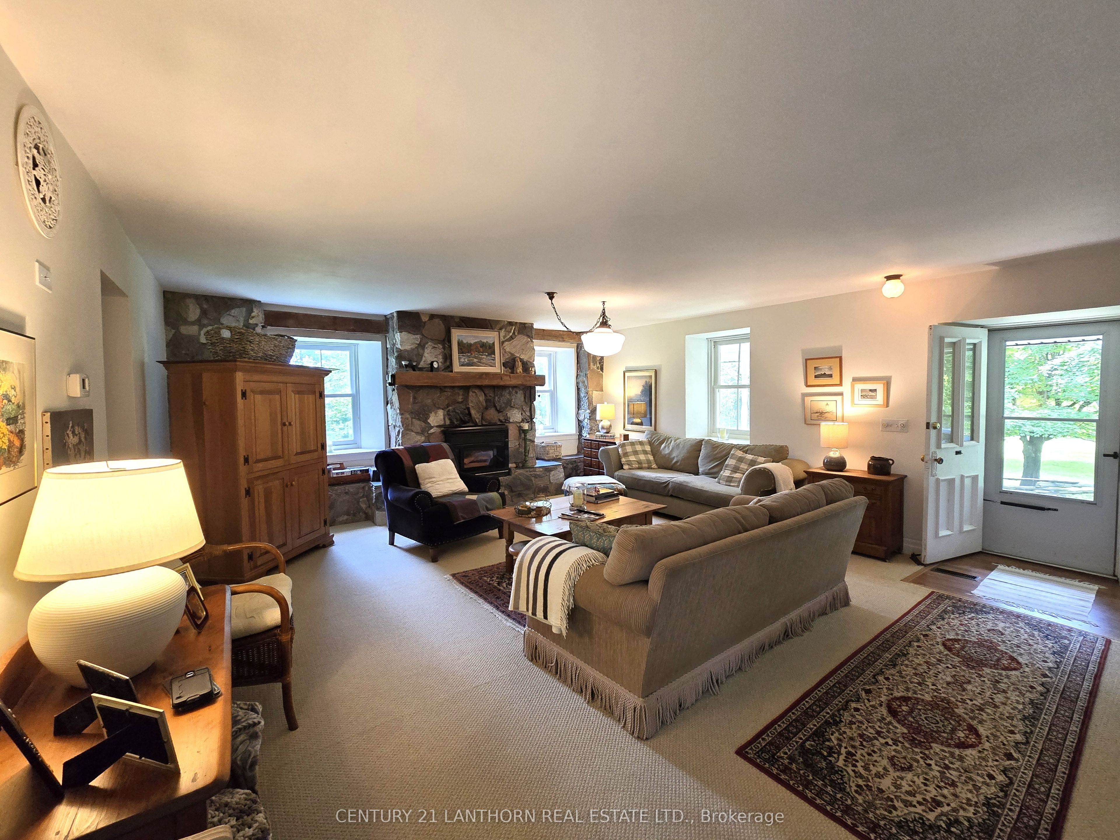 2194 Moira Road Property Photo 10