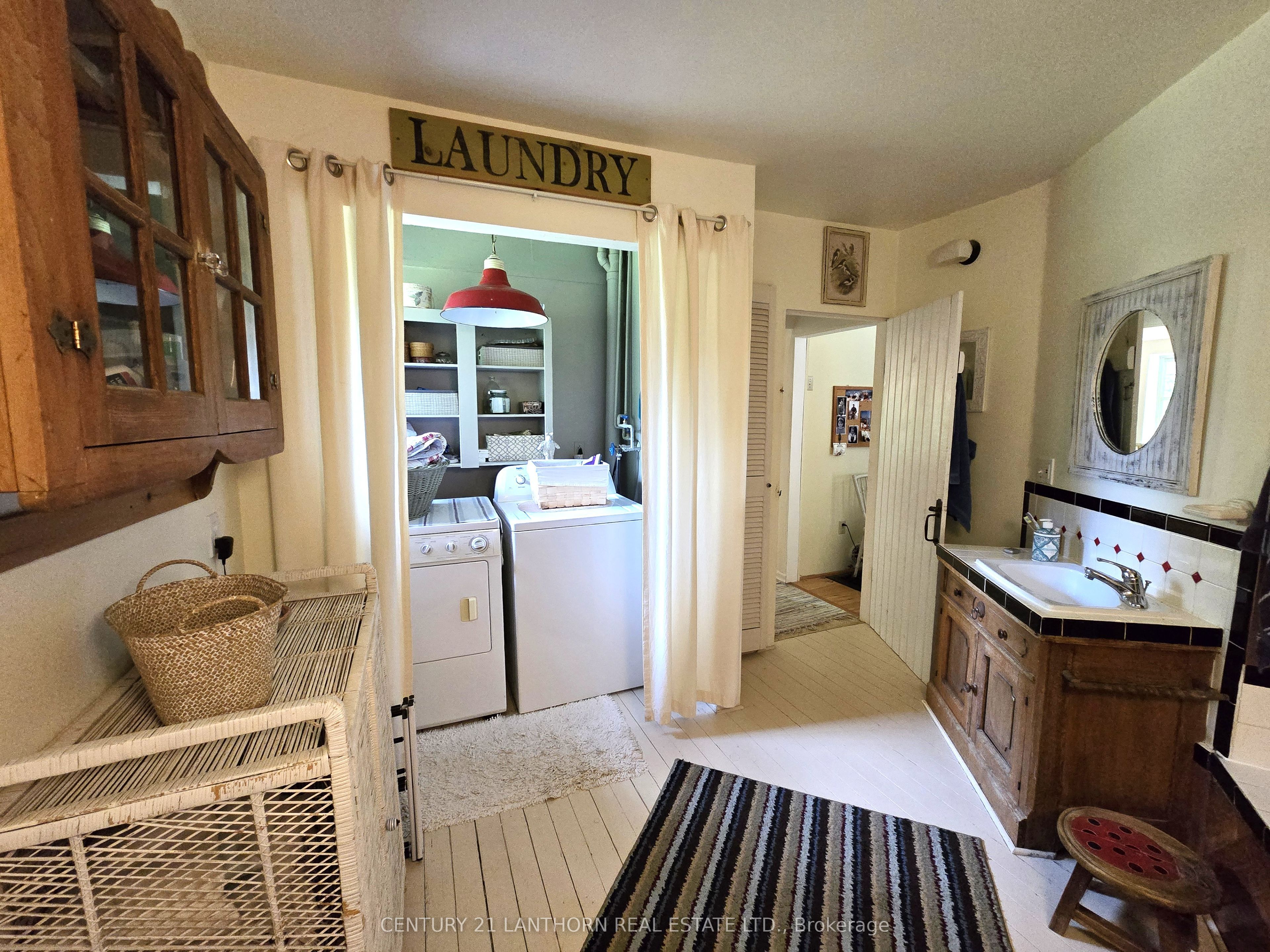 2194 Moira Road Property Photo 13