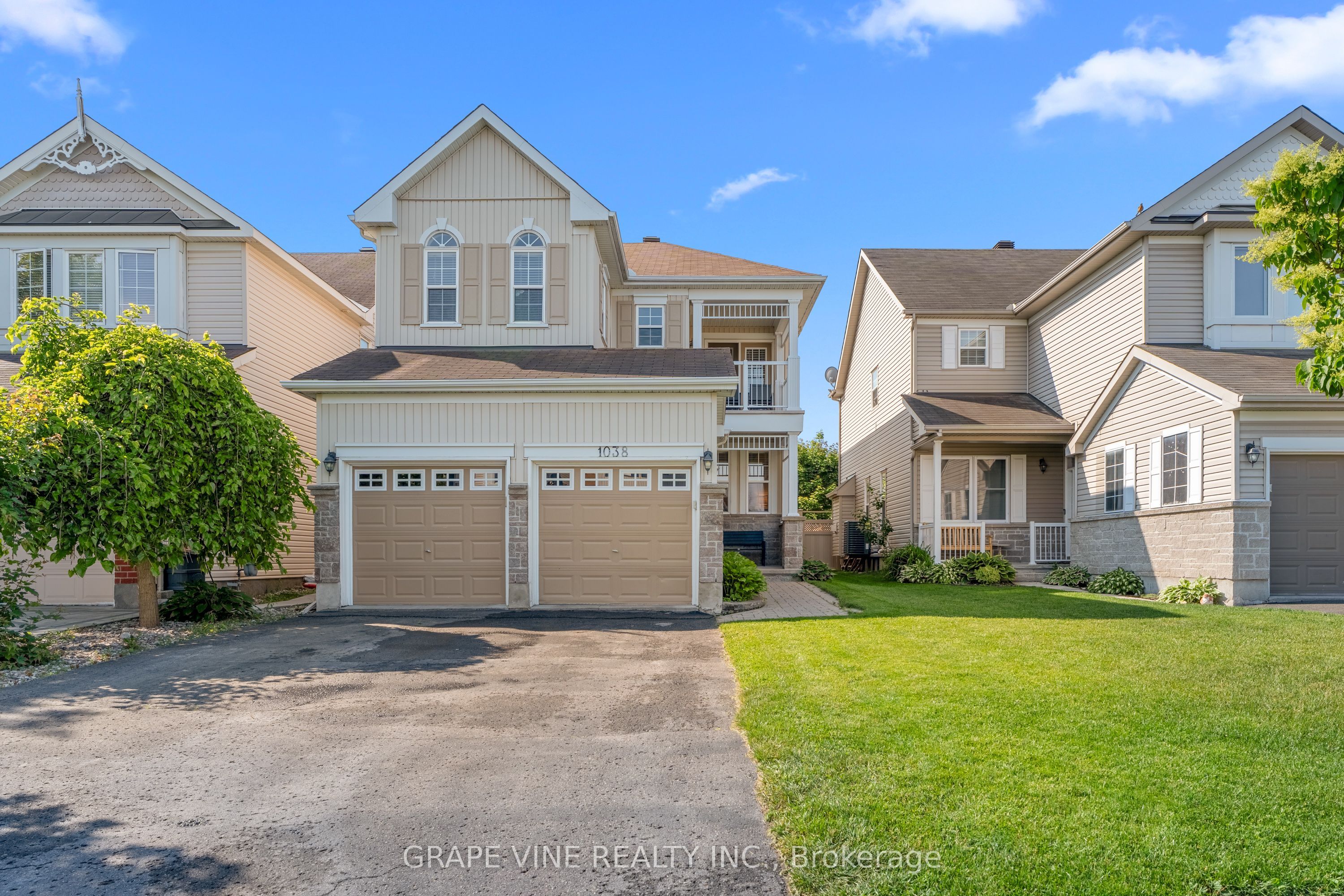 1038 Fieldfair Way Property Photo 1