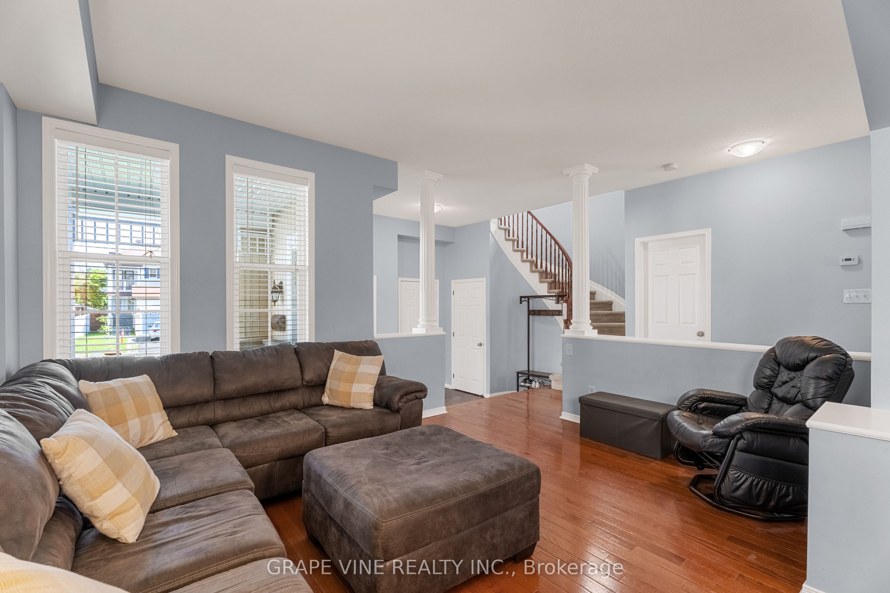 1038 Fieldfair Way Property Photo 11
