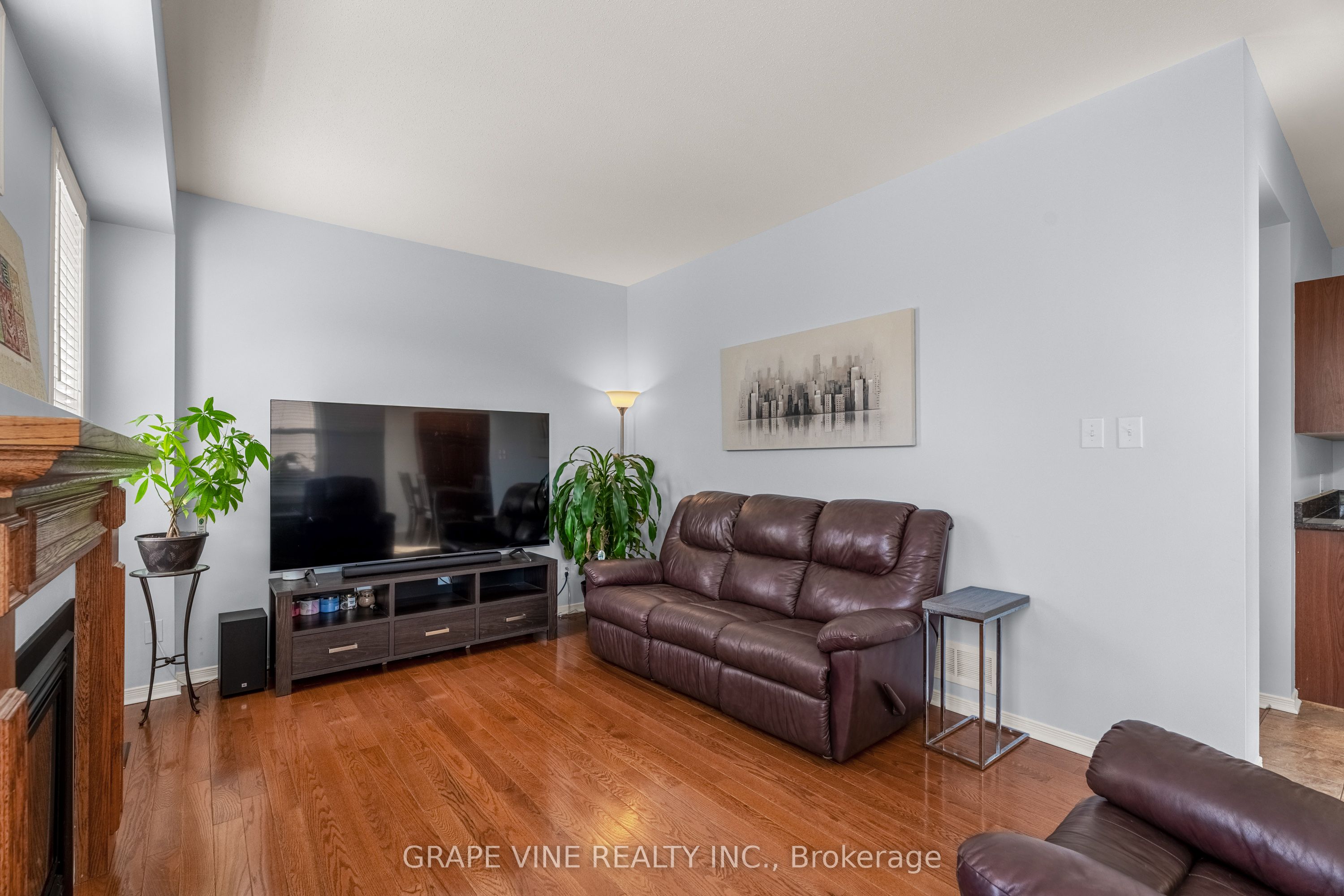 1038 Fieldfair Way Property Photo 17