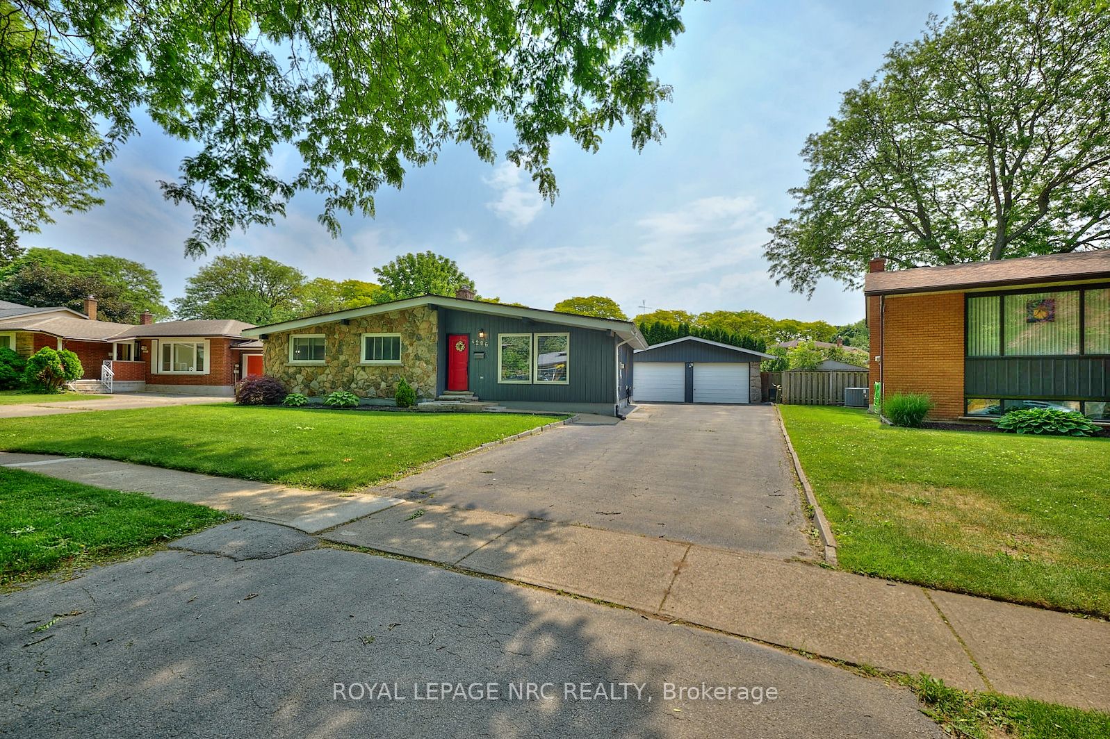 4206 Glenayr Avenue Property Photo