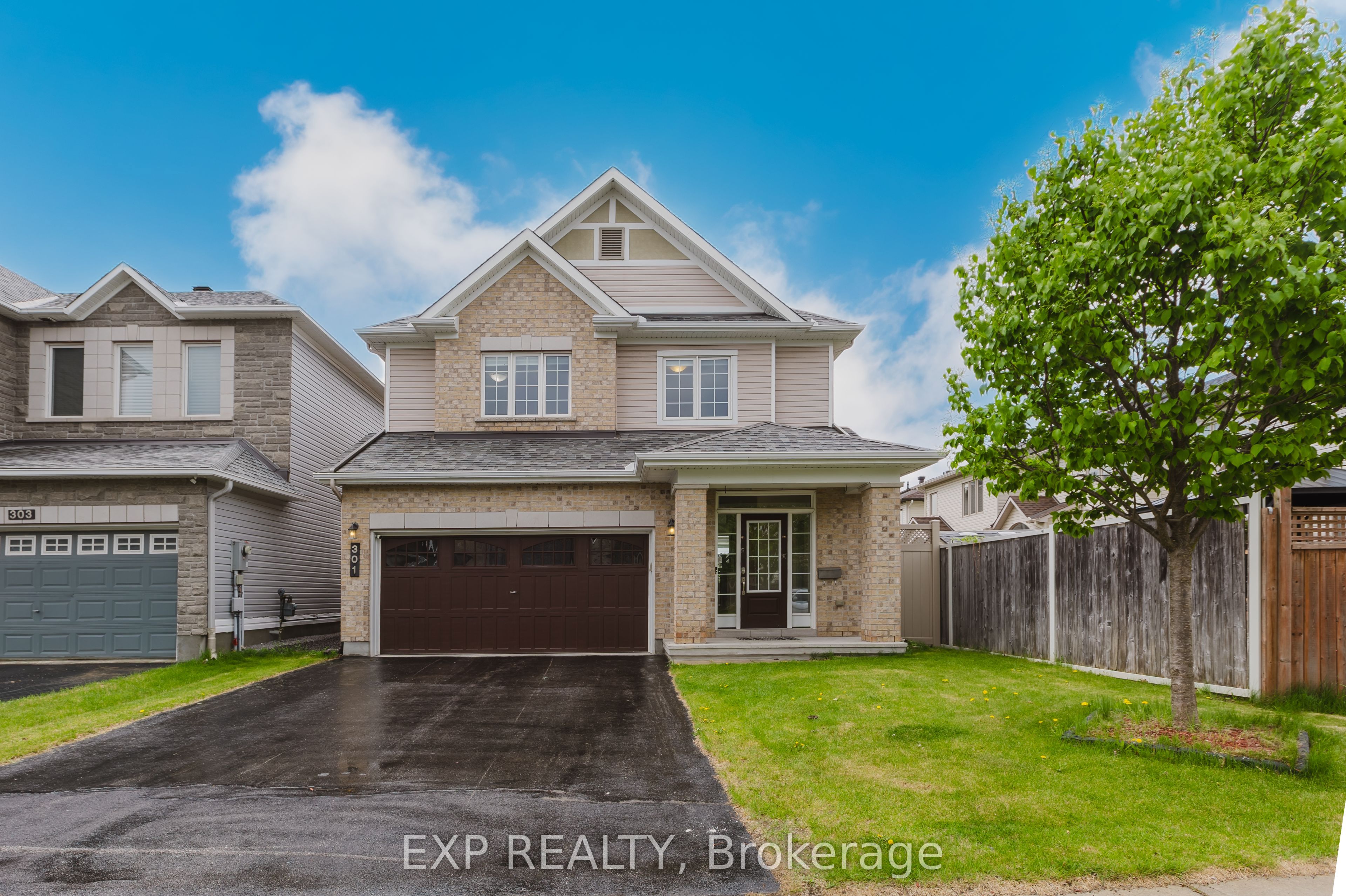 301 Brettonwood Ridge Property Photo 1