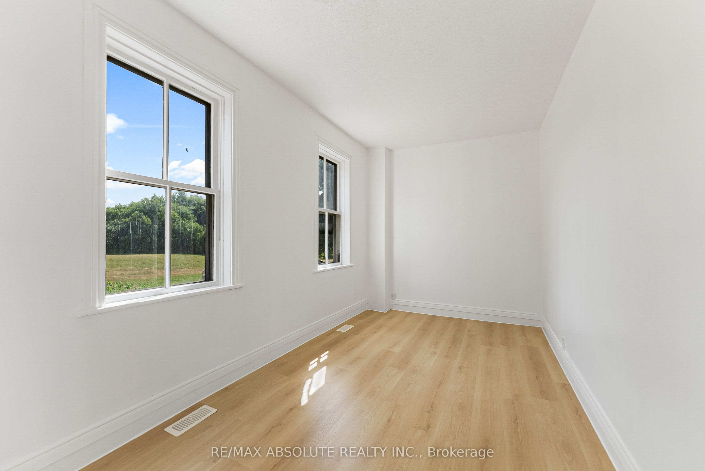 202 Bell Street Property Photo 7