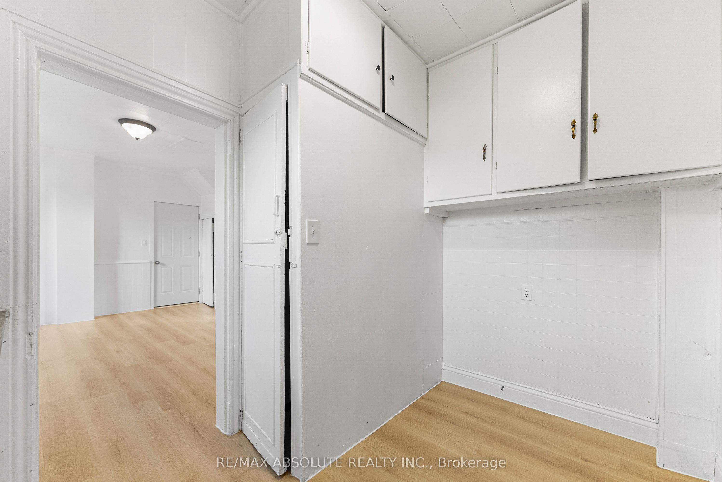 202 Bell Street Property Photo 13