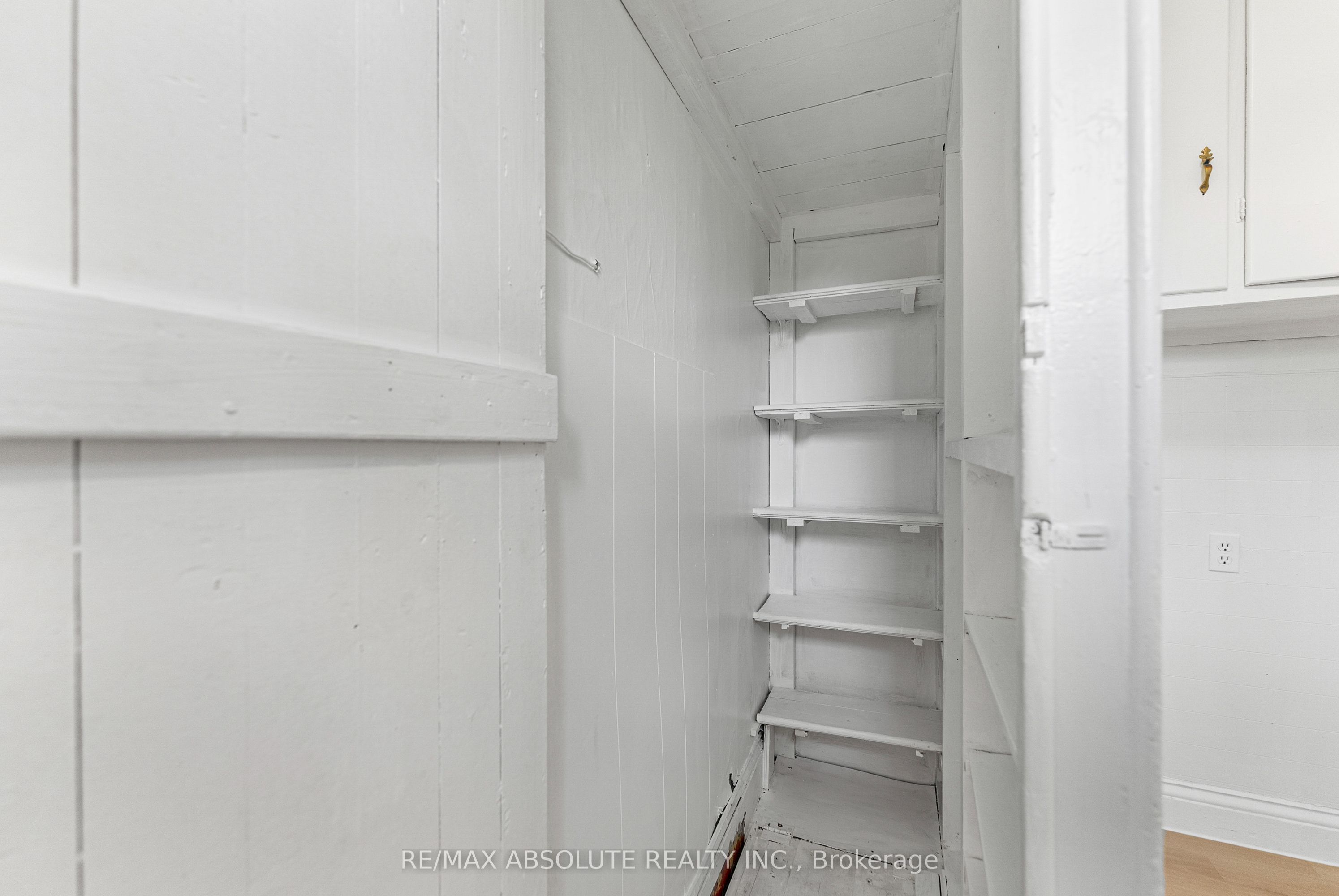 202 Bell Street Property Photo 15