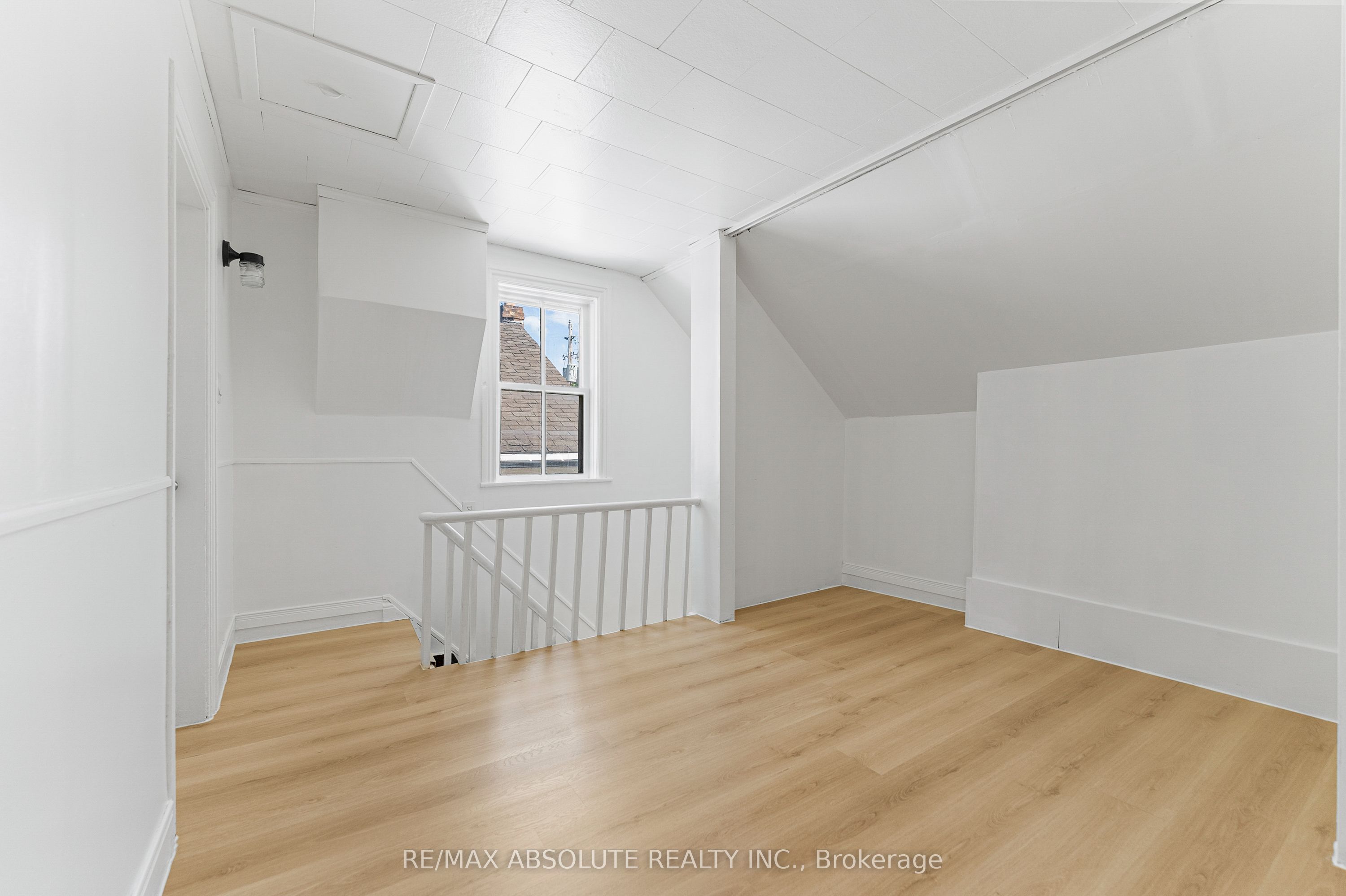 202 Bell Street Property Photo 16