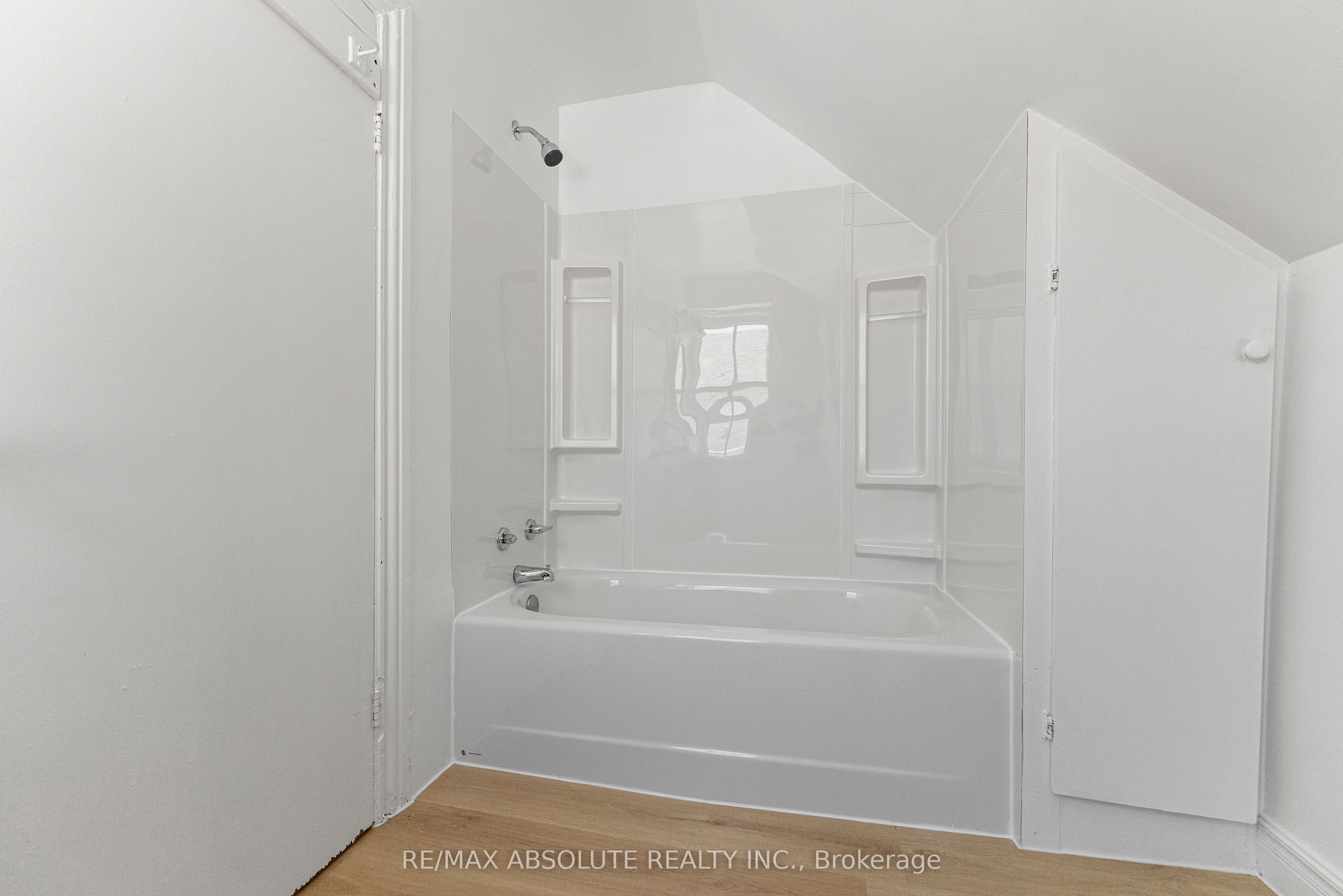 202 Bell Street Property Photo 21