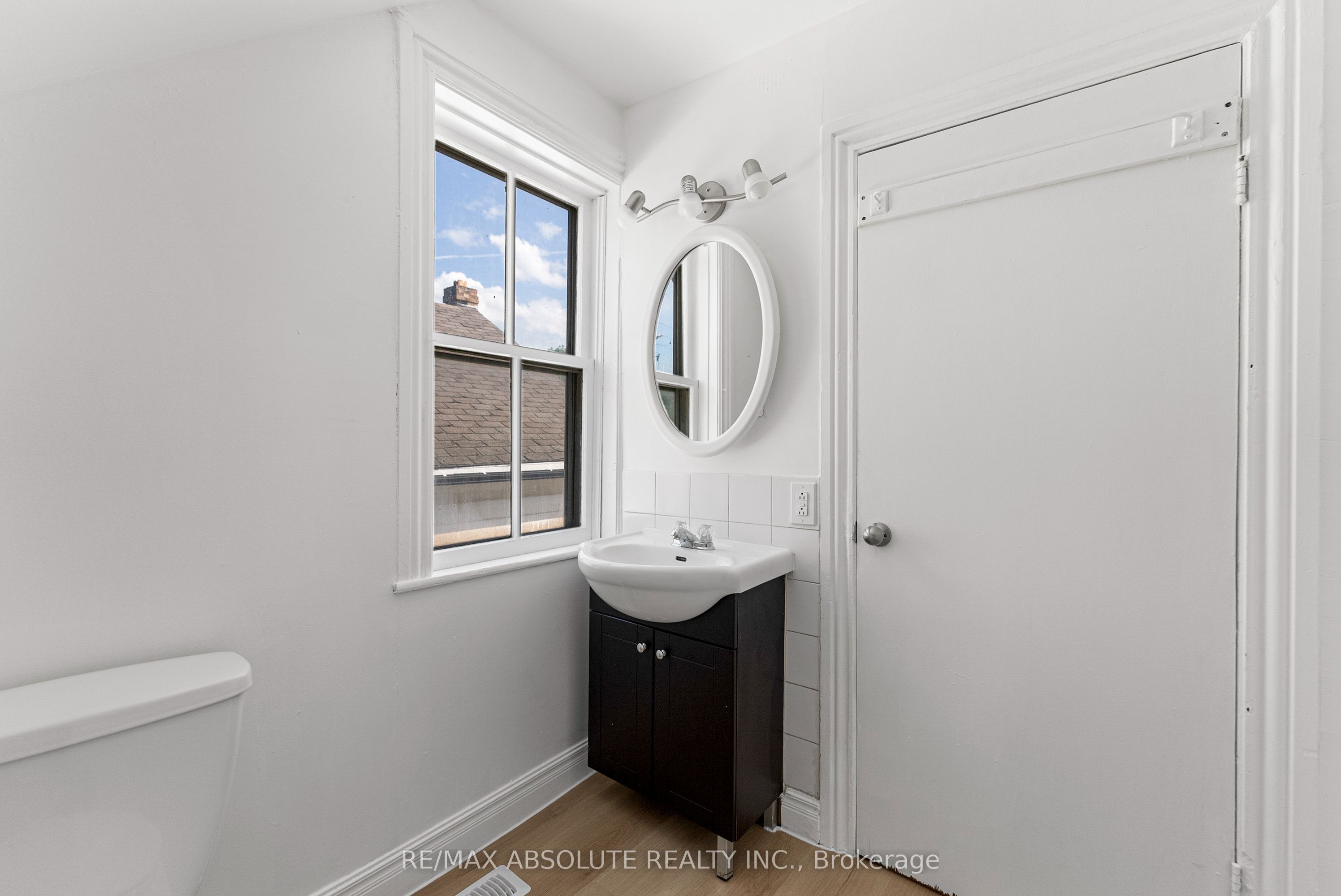 202 Bell Street Property Photo 22