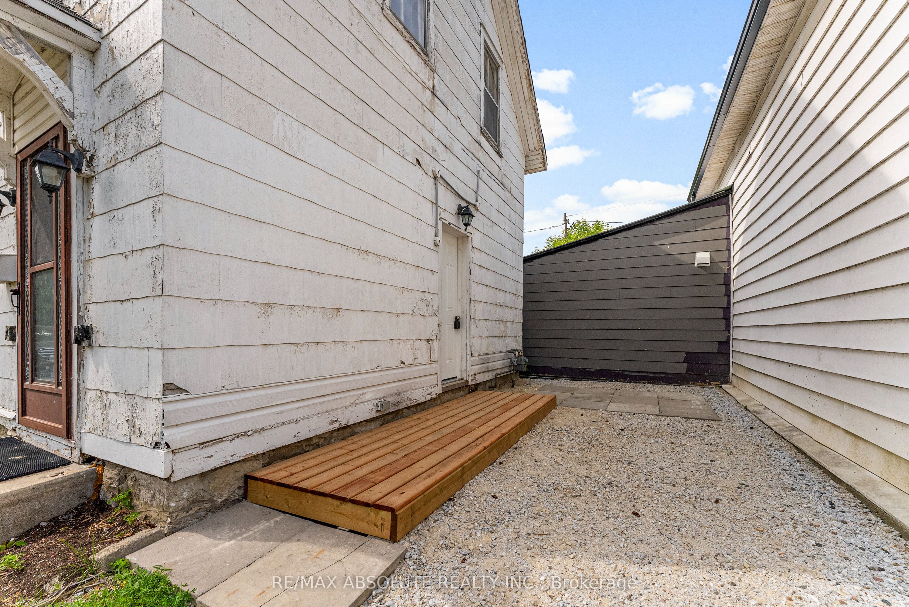 202 Bell Street Property Photo 29