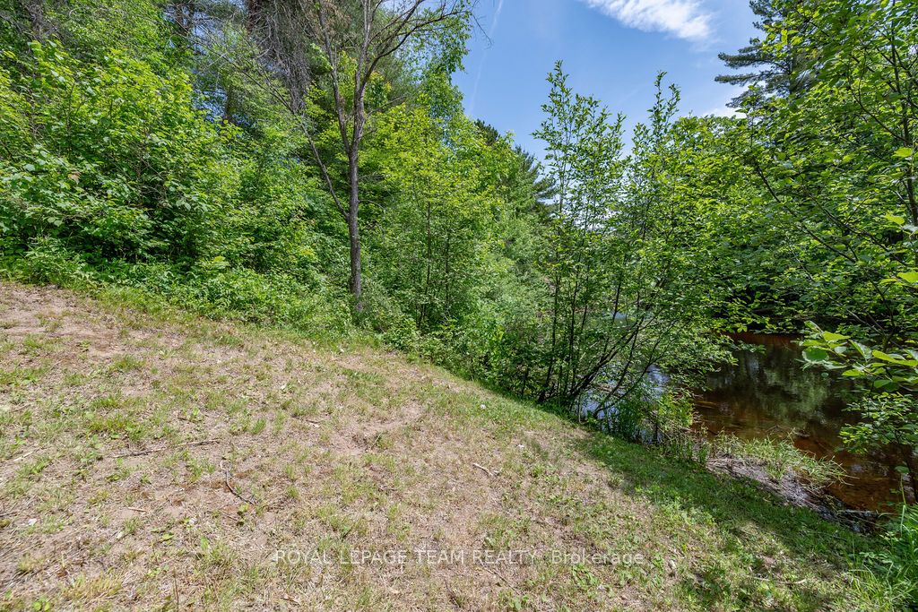 153 Recoskie Lane Property Photo 34