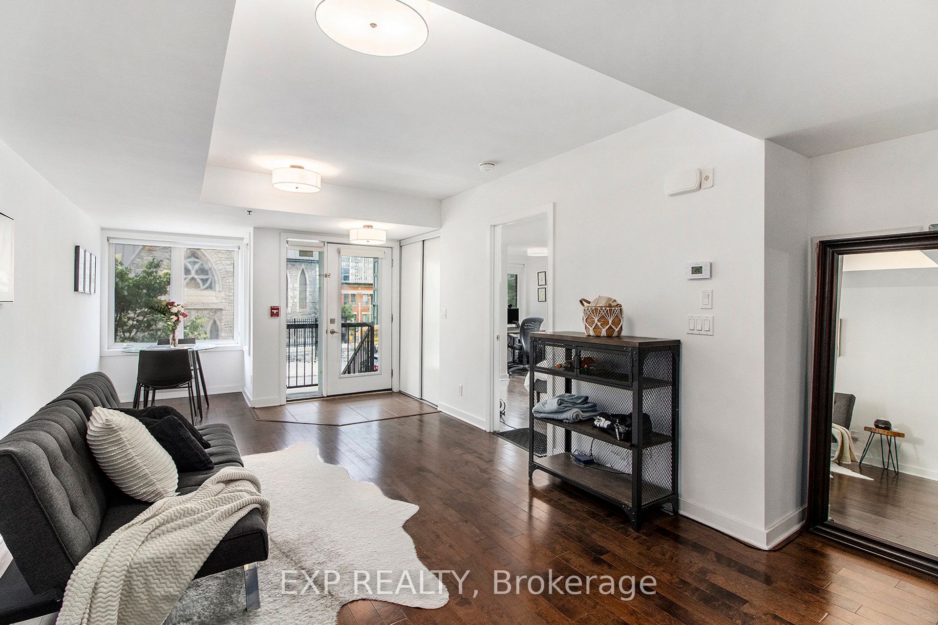 146 Daly Avenue 201 Property Photo 7