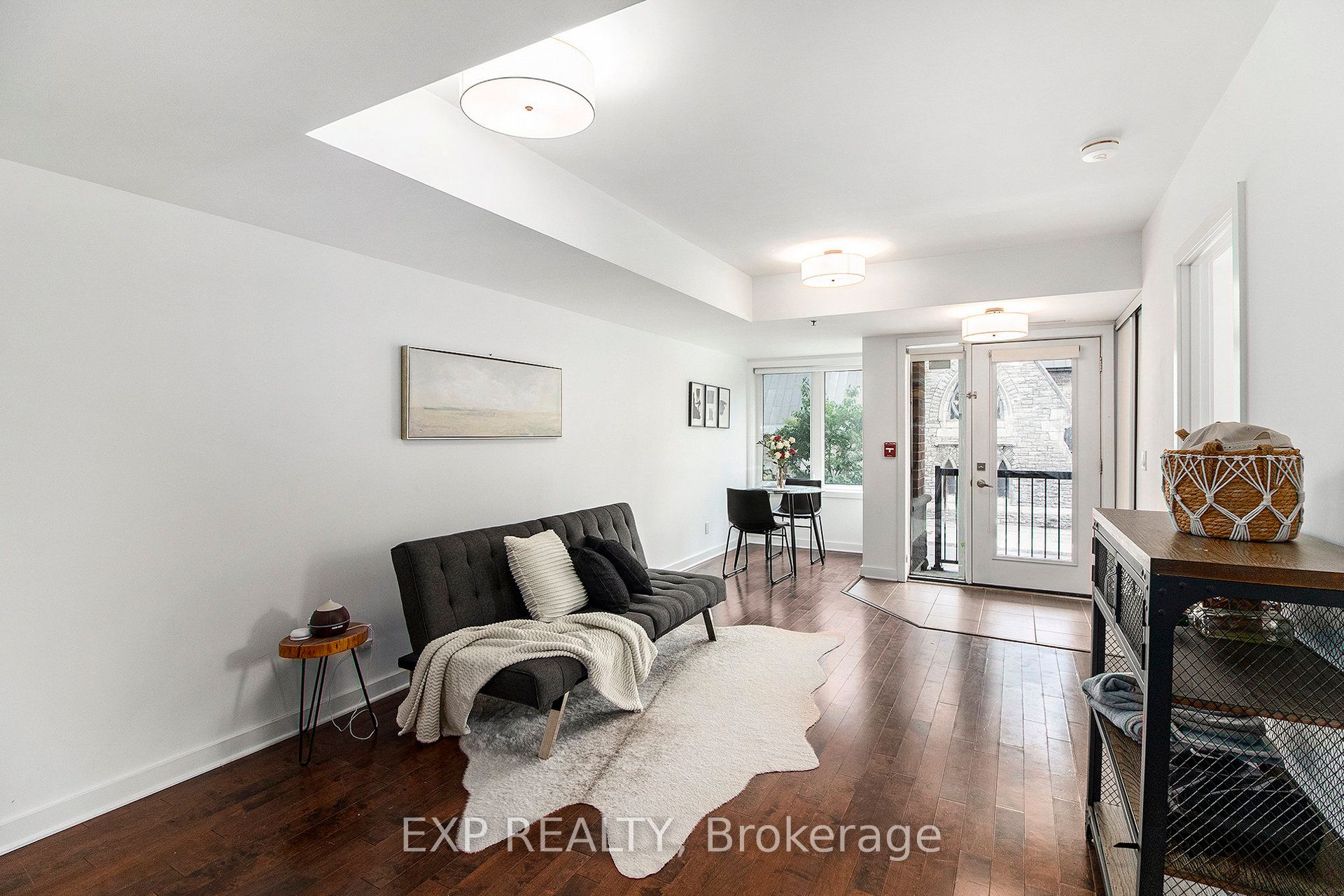 146 Daly Avenue 201 Property Photo 8