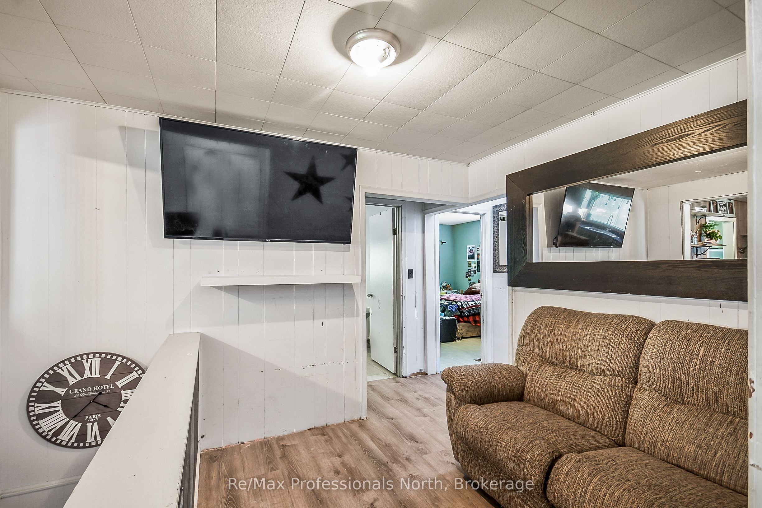 1014 Manitoba Street Property Photo 8