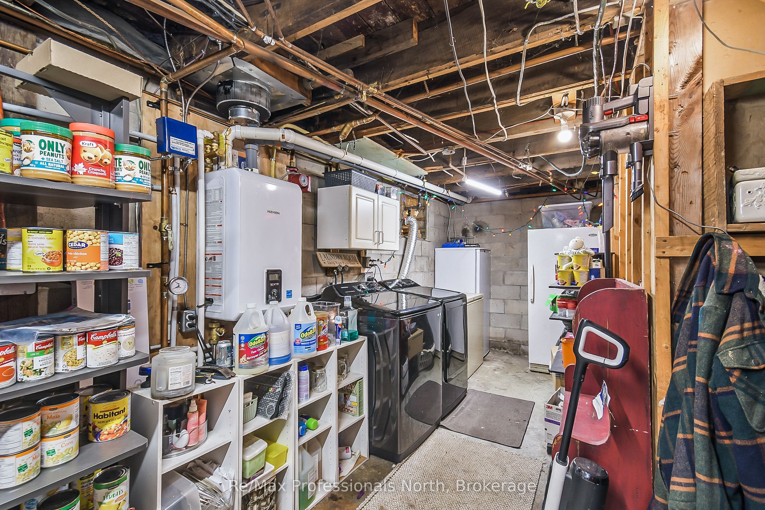 1014 Manitoba Street Property Photo 18