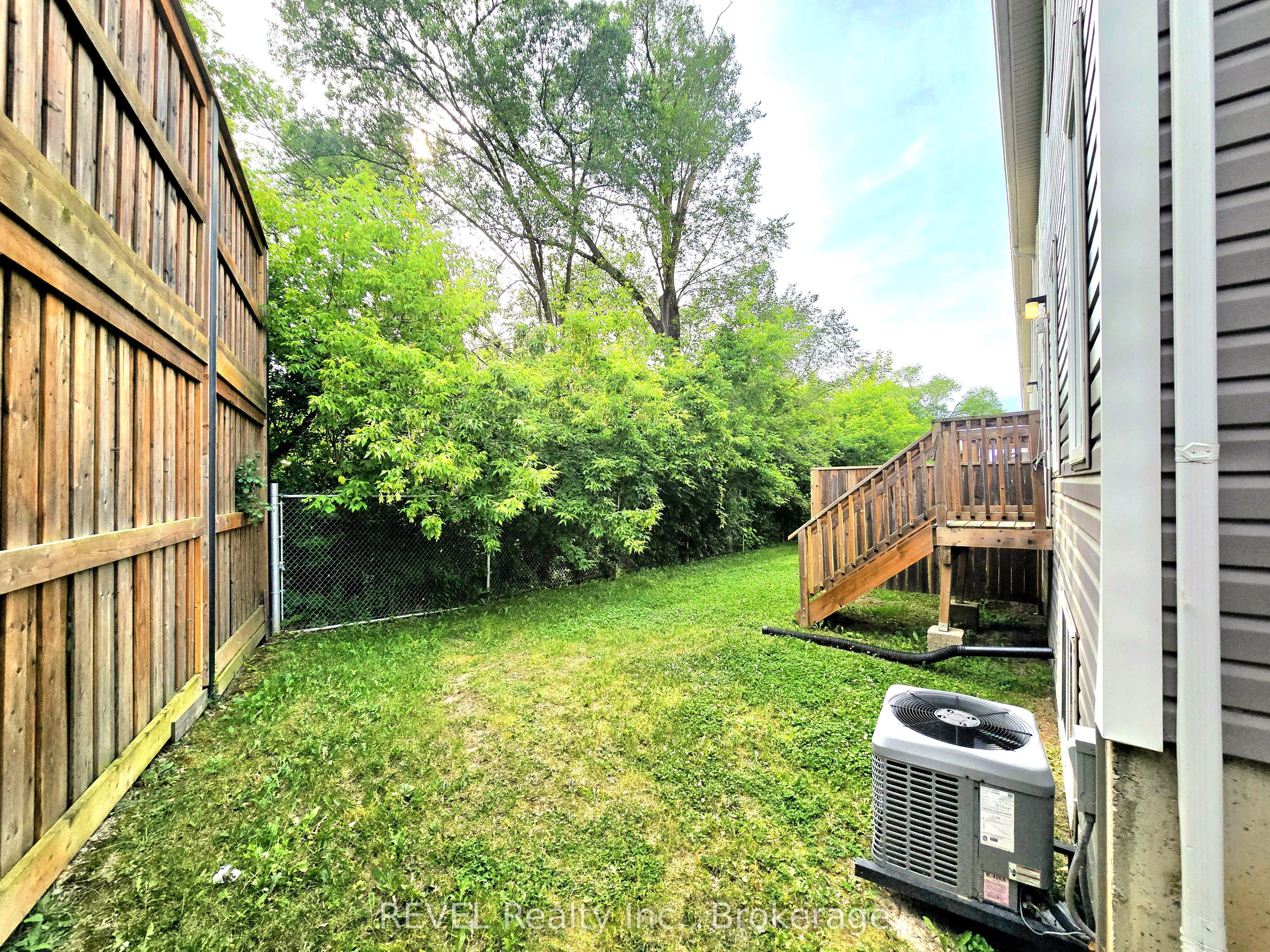 60 Canterbury Drive 12 Property Photo 3