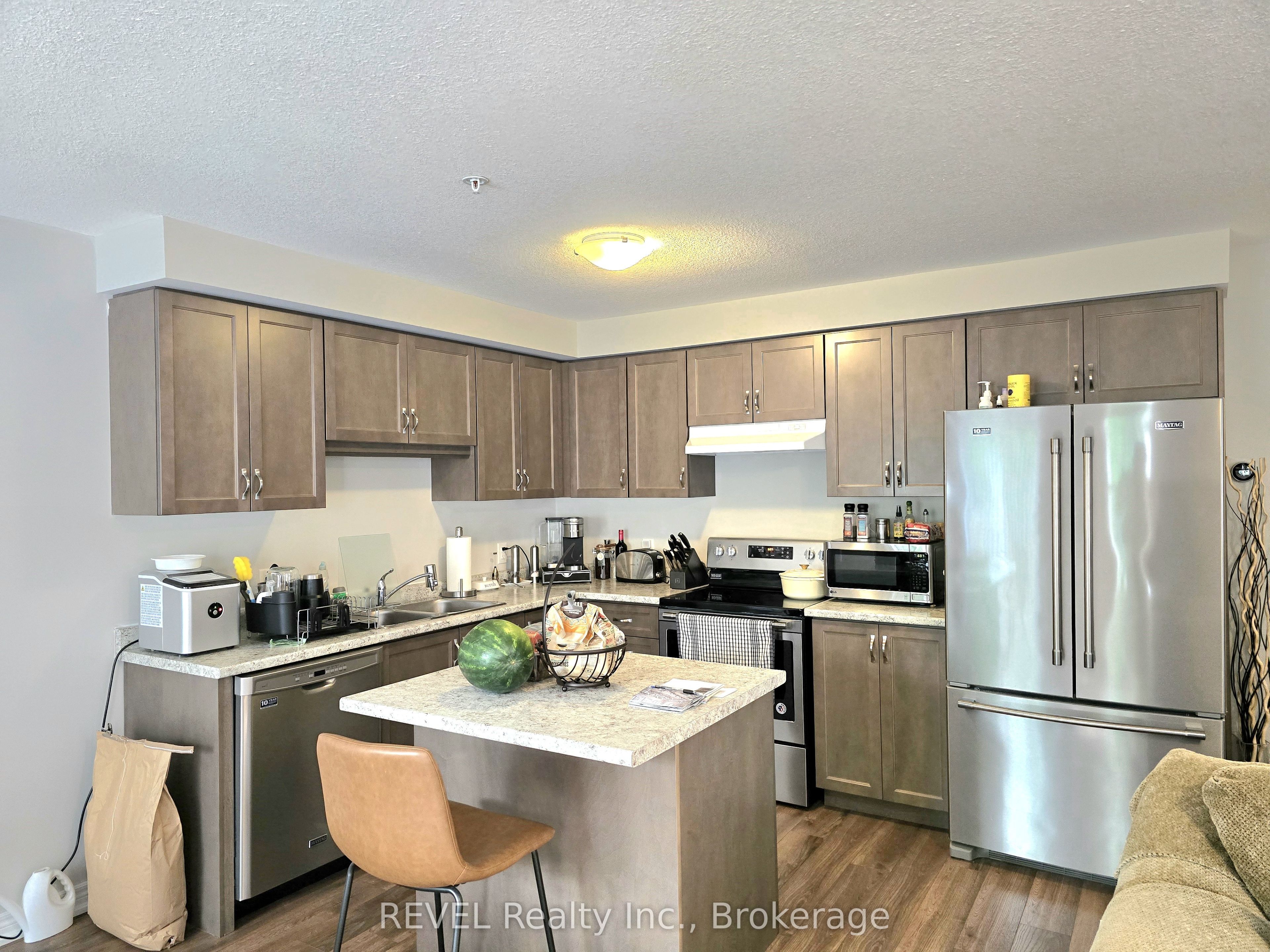 60 Canterbury Drive 12 Property Photo 13