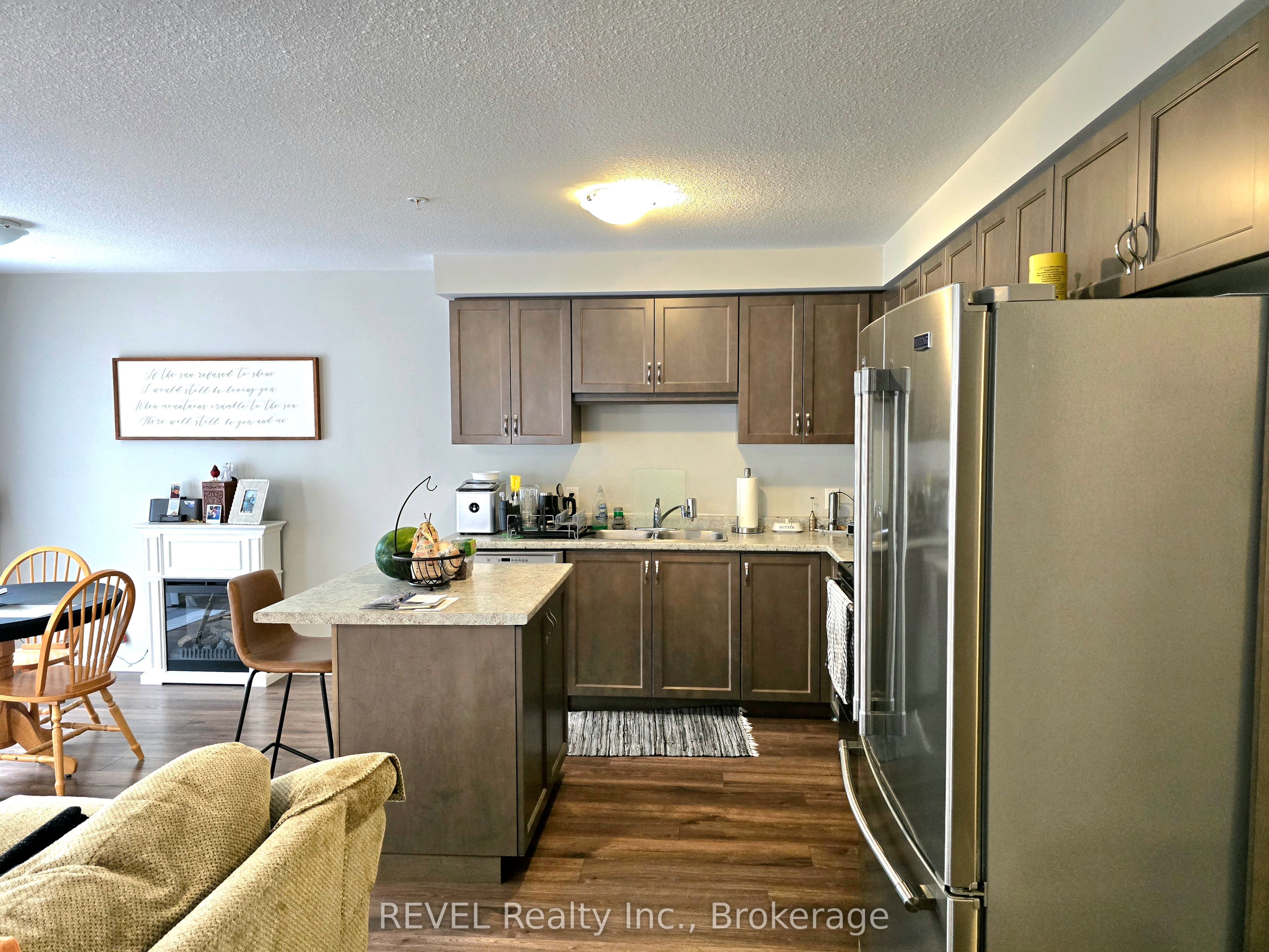 60 Canterbury Drive 12 Property Photo 23