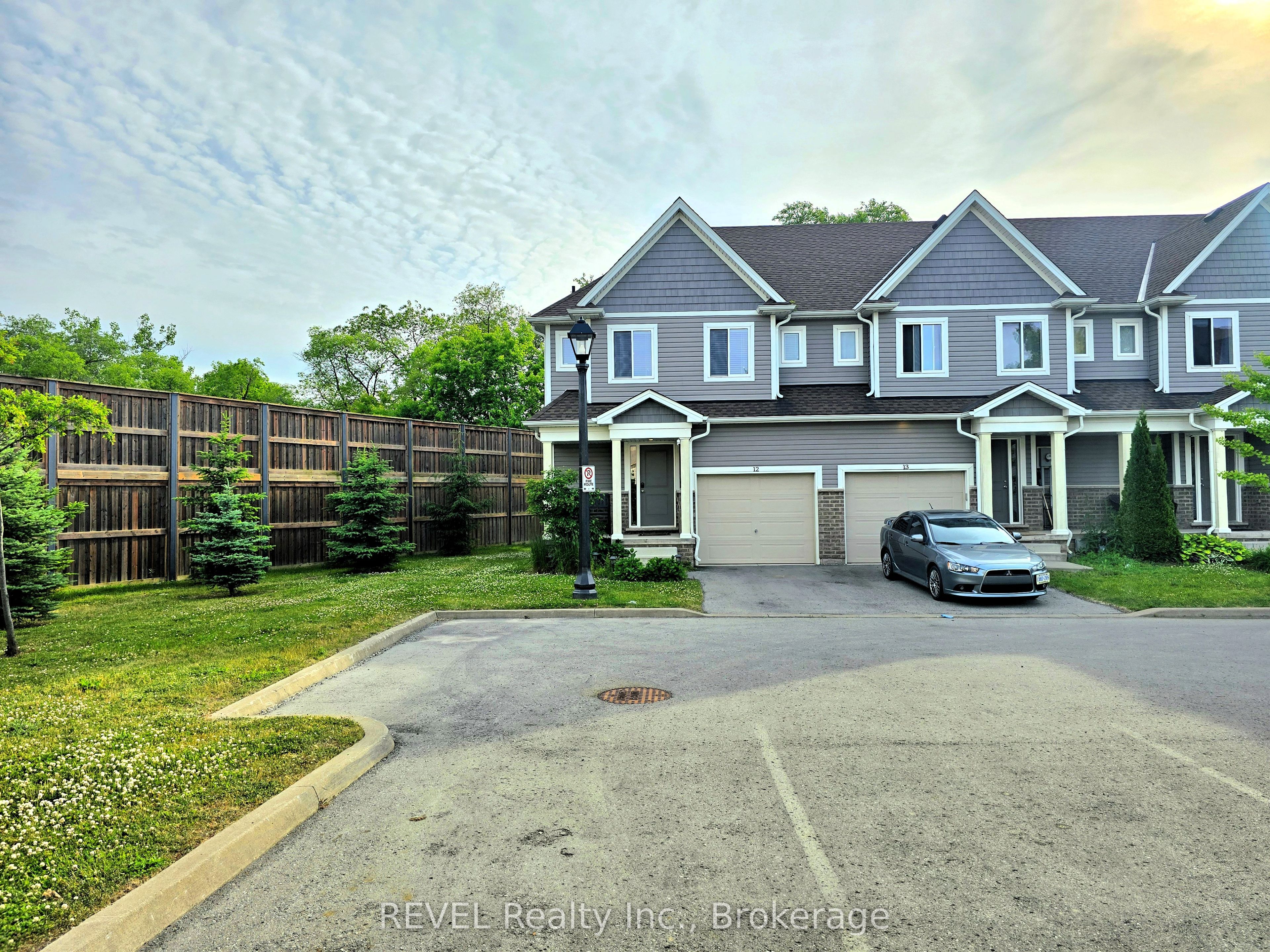 60 Canterbury Drive 12 Property Photo 31