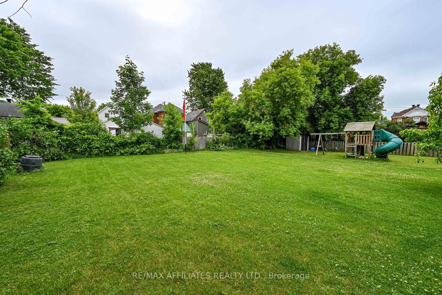 11 Merrick Street Property Photo 40