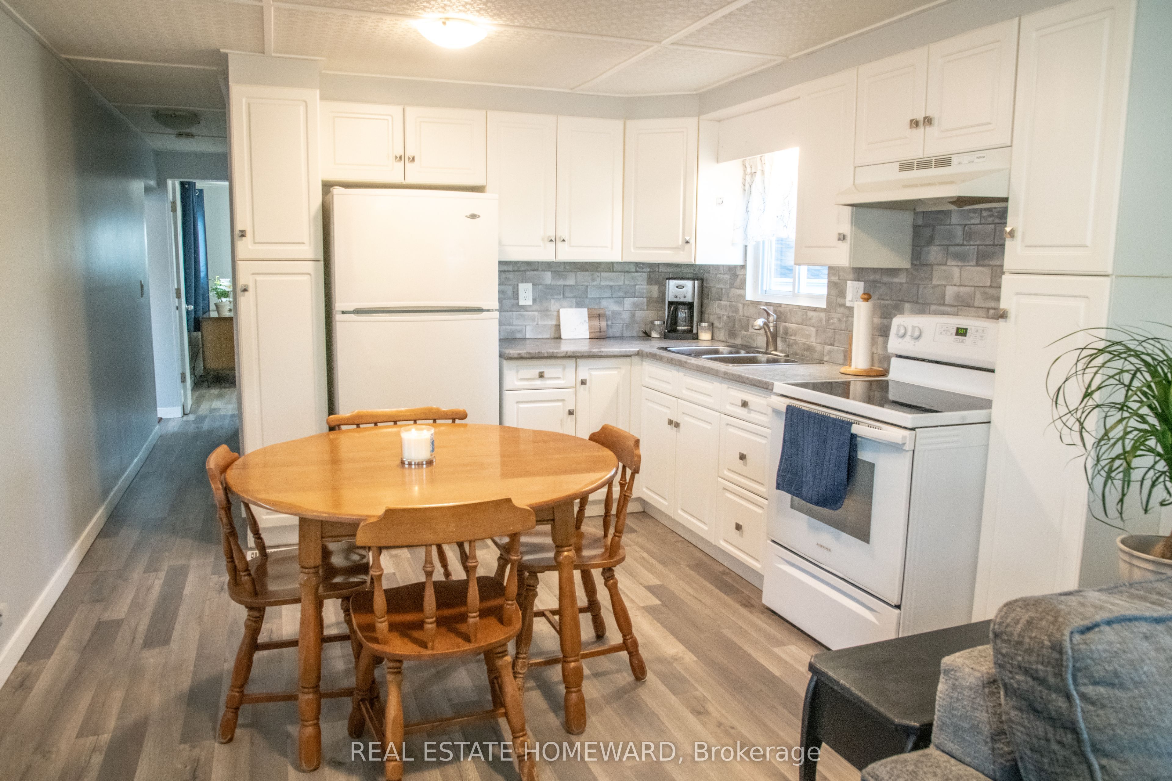 2244 Heritage Line 36b Property Photo 1