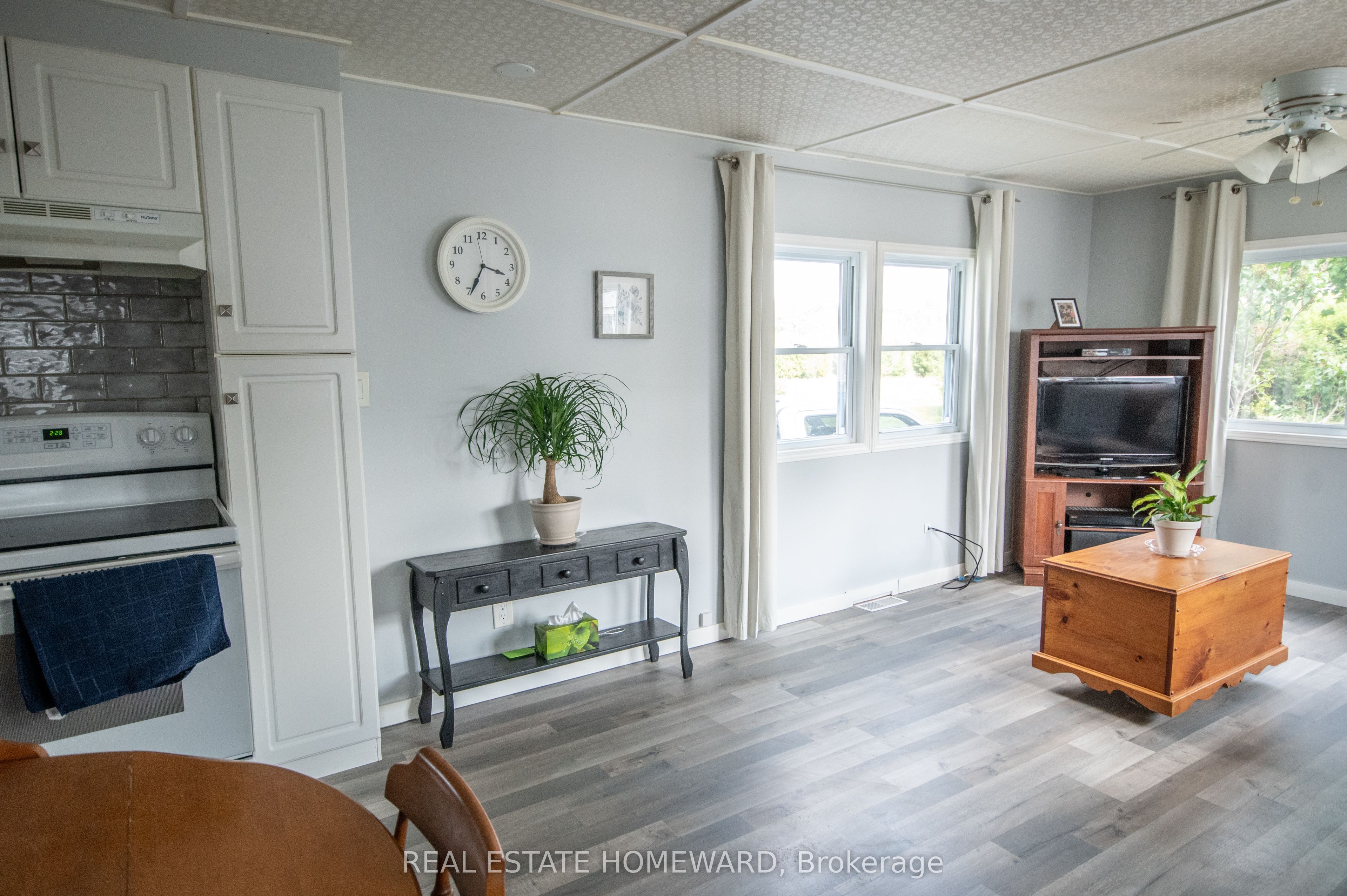 2244 Heritage Line 36b Property Photo 4