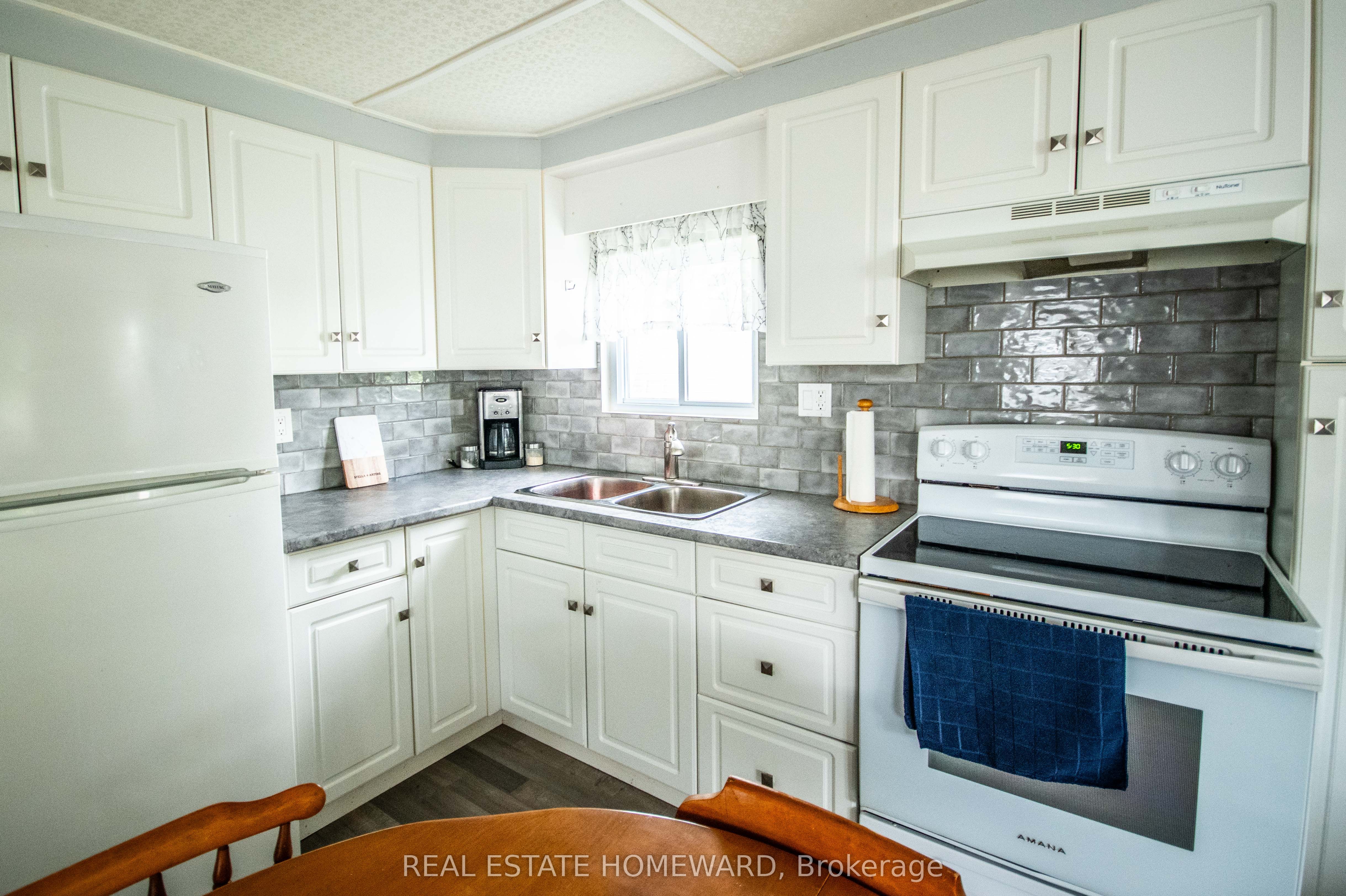 2244 Heritage Line 36b Property Photo 5